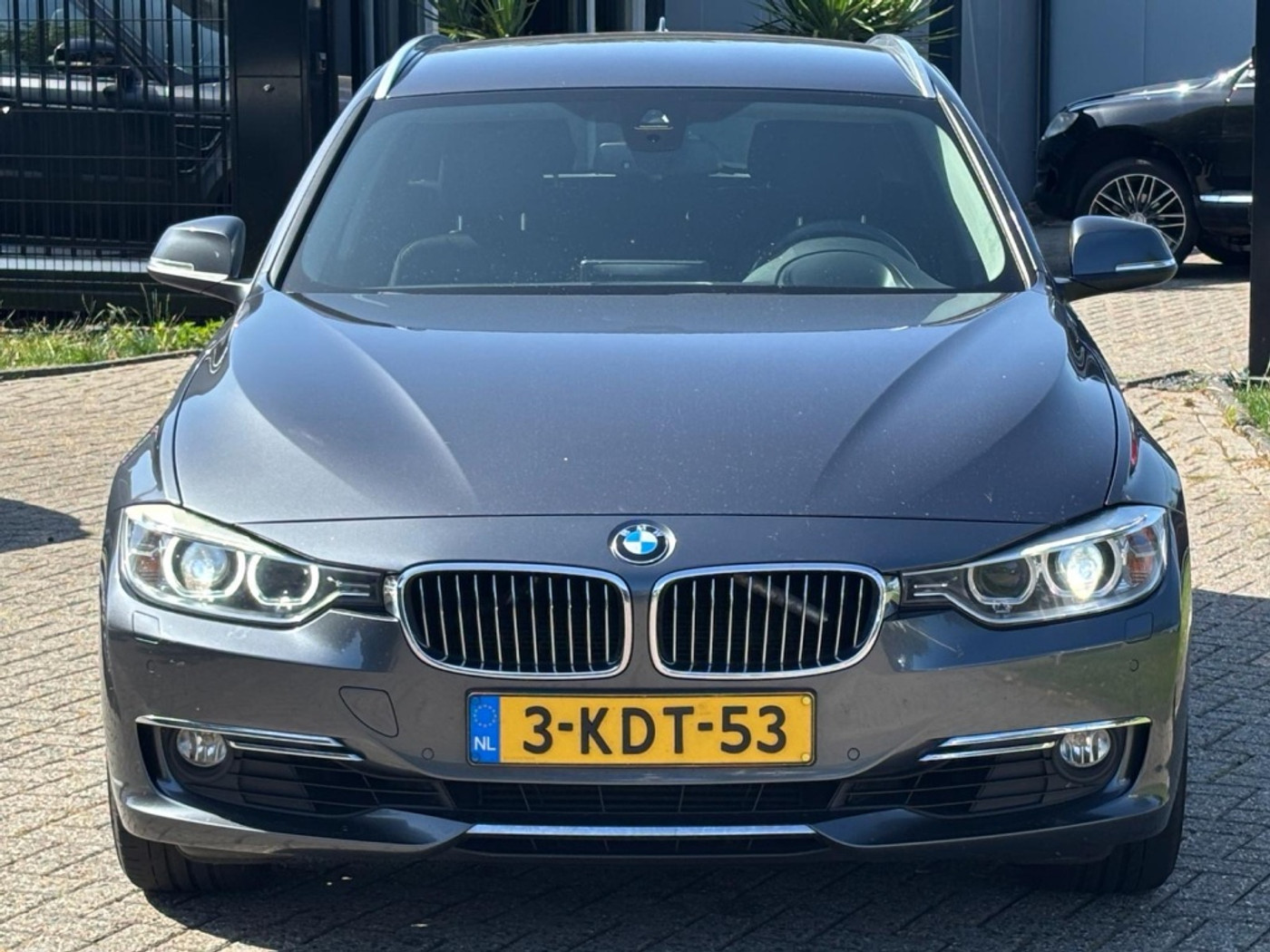 Foto van BMW 320i