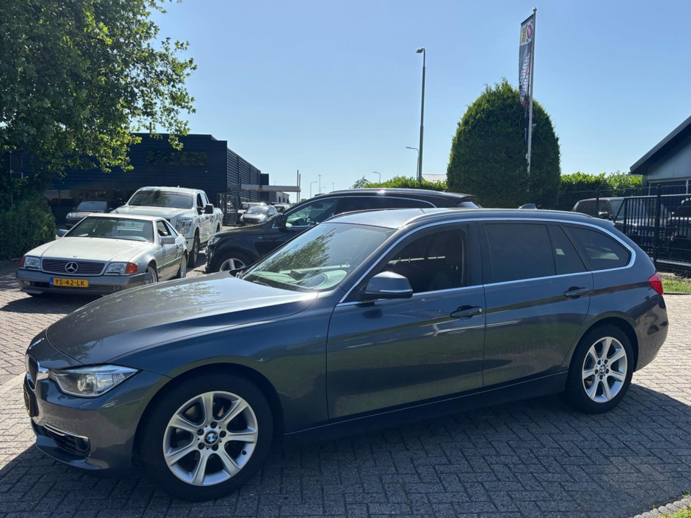 Foto van BMW 320i