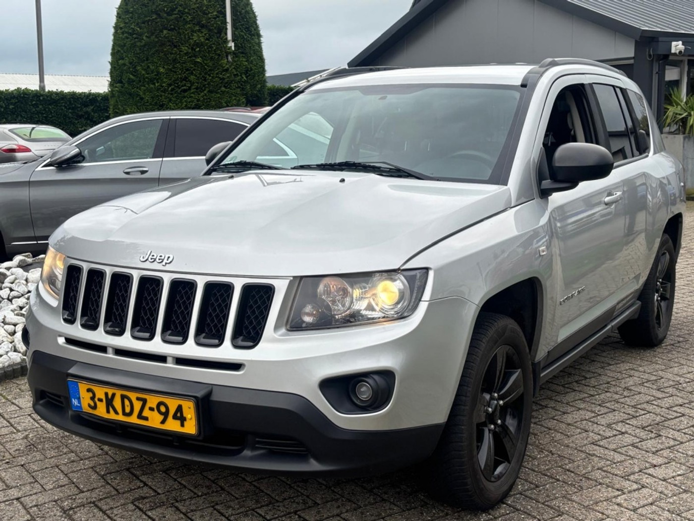 Jeep Compass 2.0 Sport LPG-G3 2013 Trekhaak Facelift 2013 - voorkant