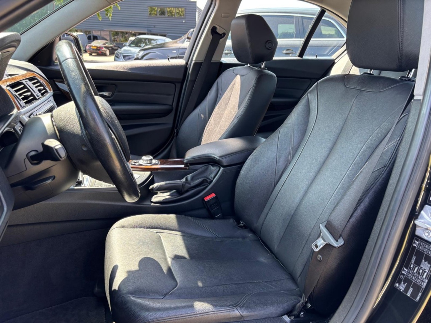 Foto van BMW 320i