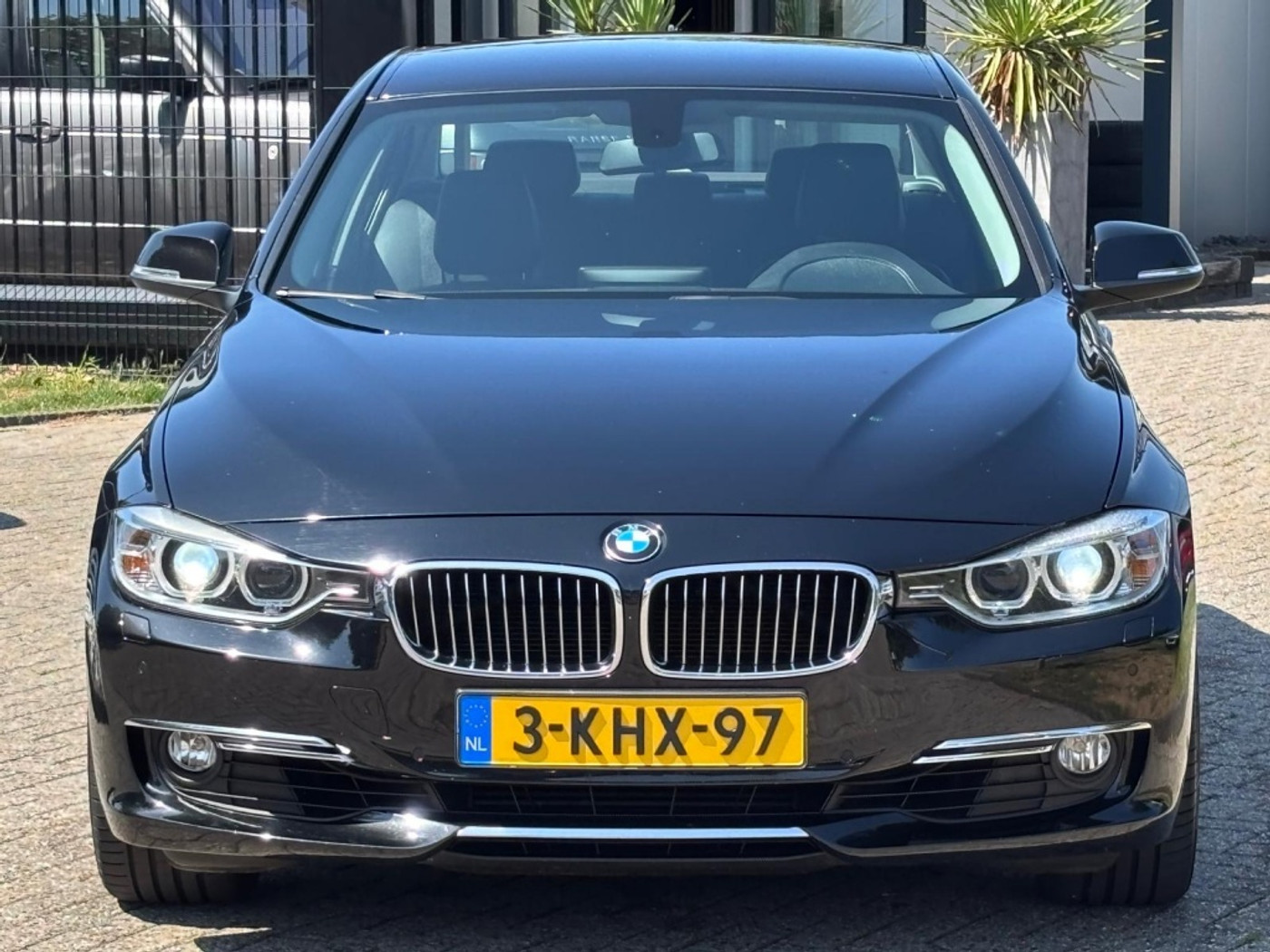 Foto van BMW 320i