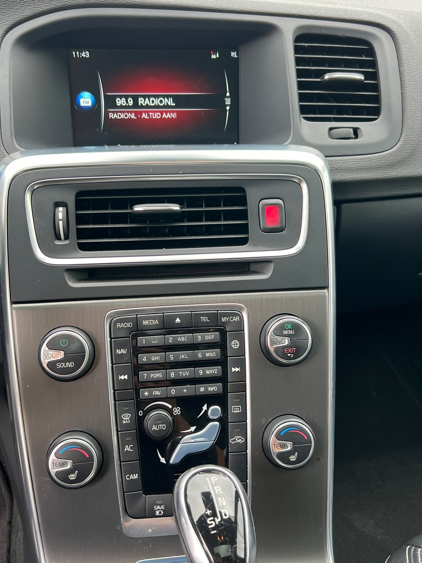 Foto van Volvo V60 Plug In Hybrid