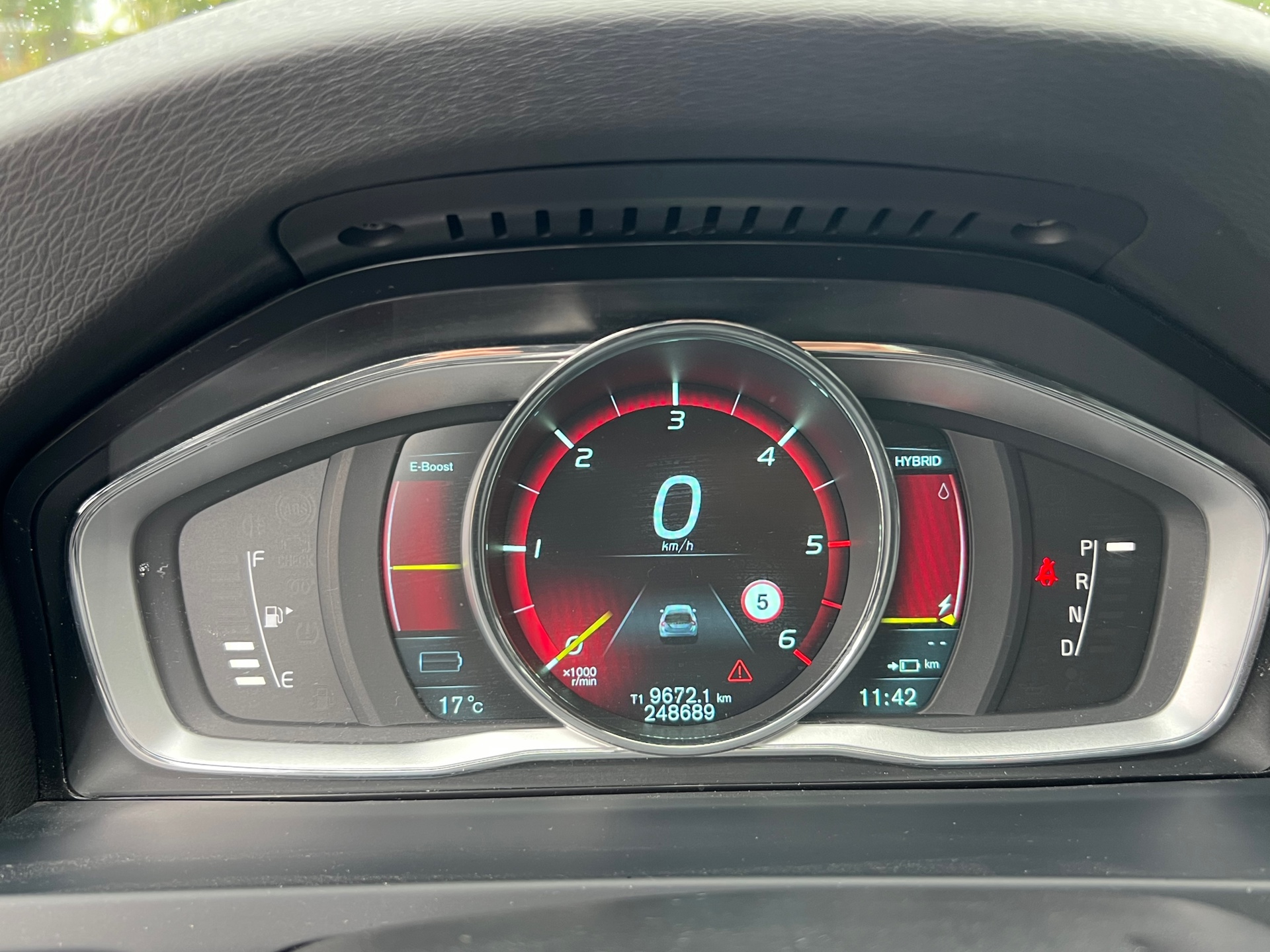 Foto van Volvo V60 Plug In Hybrid