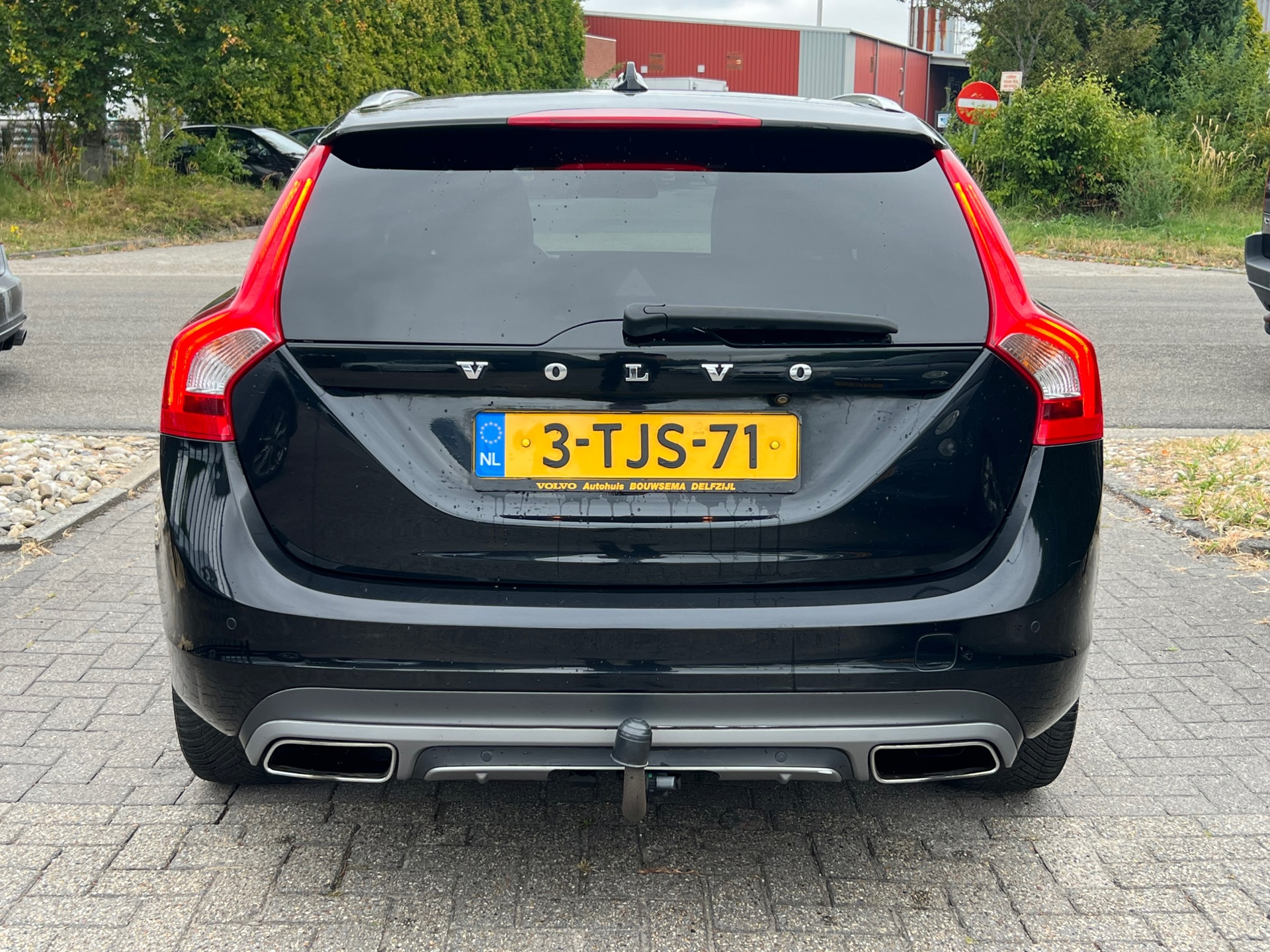 Foto van Volvo V60 Plug In Hybrid