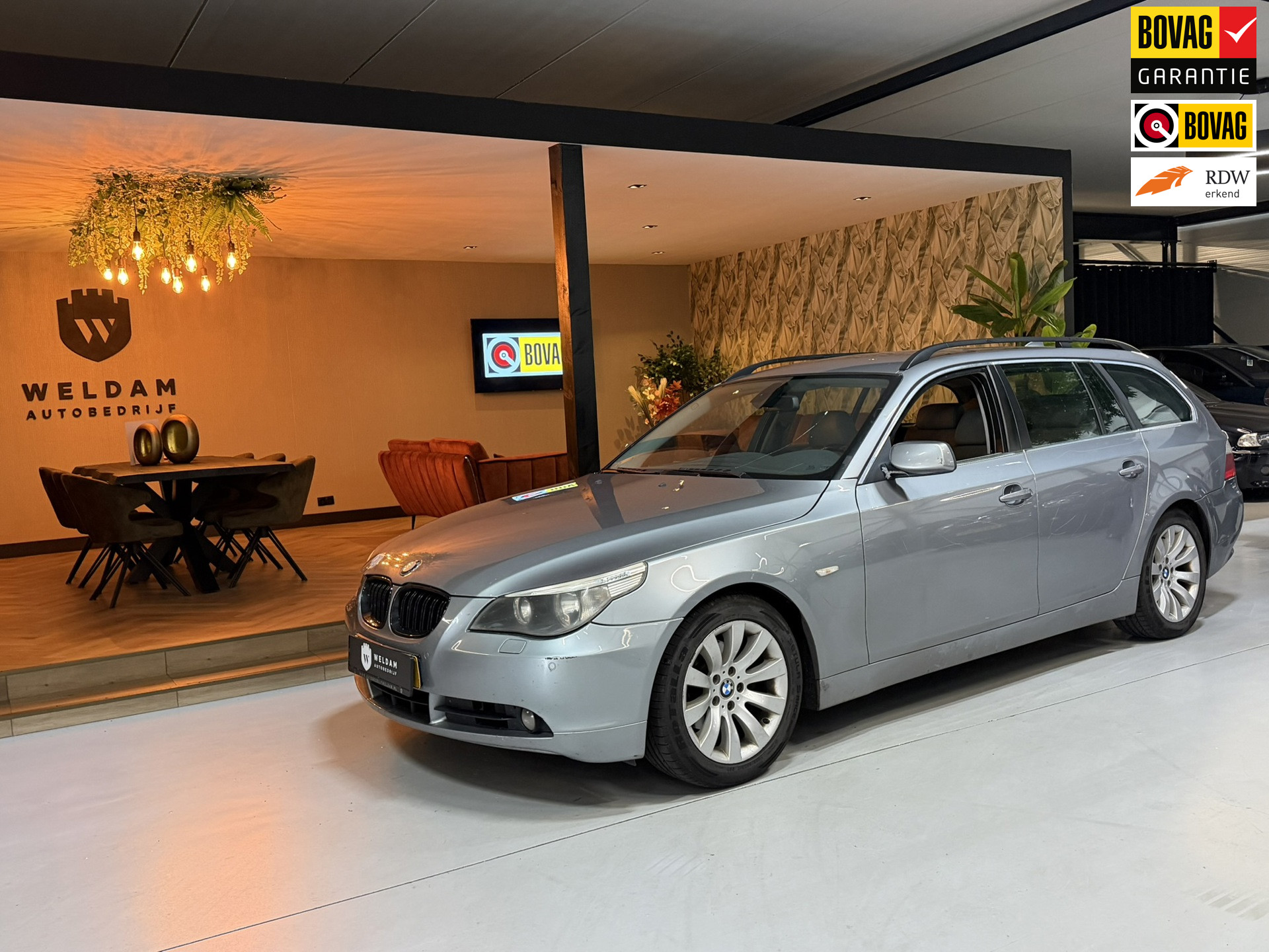 BMW 5er Reihe 520d High Executive Navi Leder Trekhaak PDC Clima 2006 - voorkant