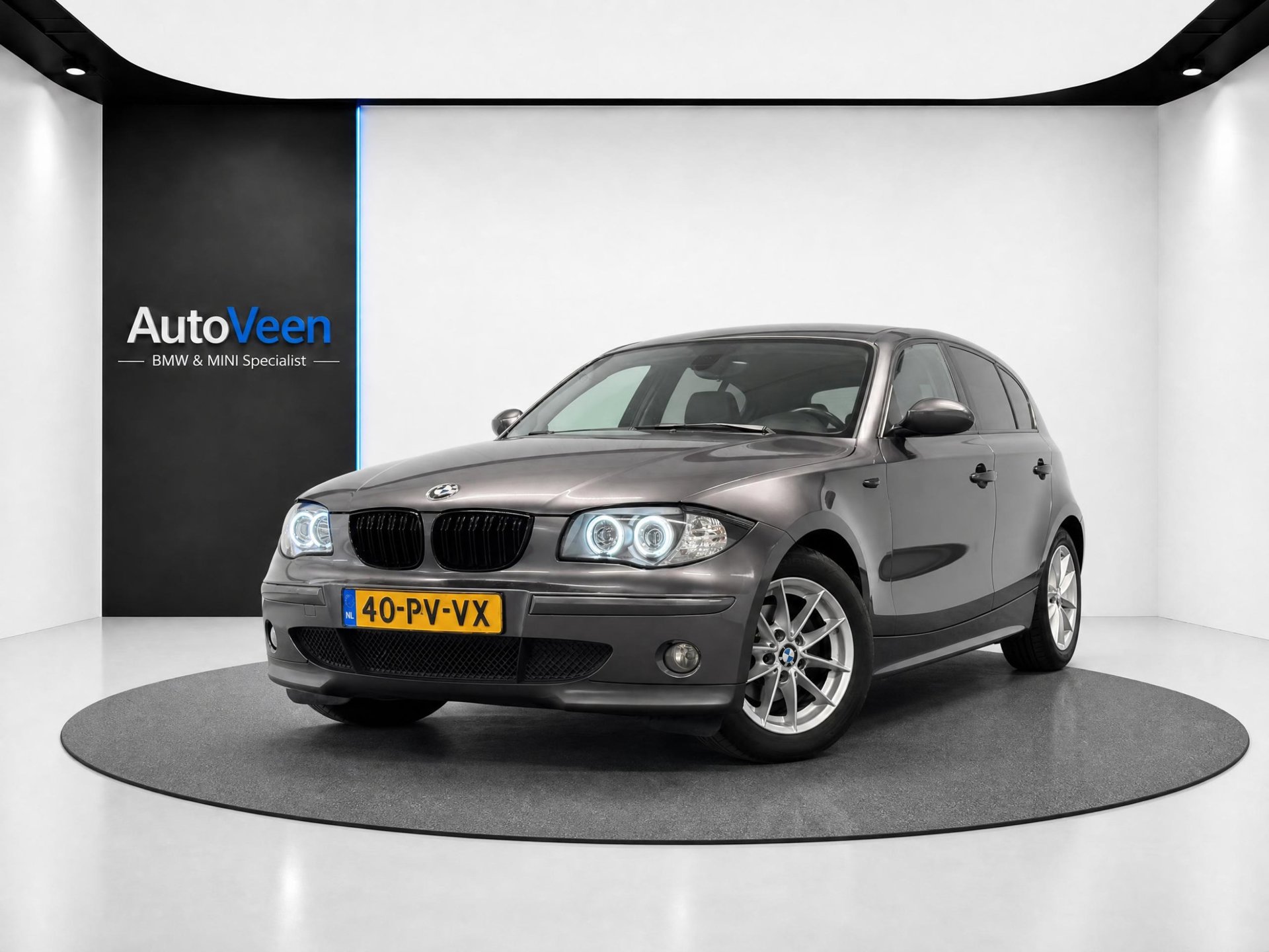 BMW 1er Reihe 116i High Executive (LED, CRUISE, LEDER, GOED ONDERHOUDEN) 2005 - voorkant