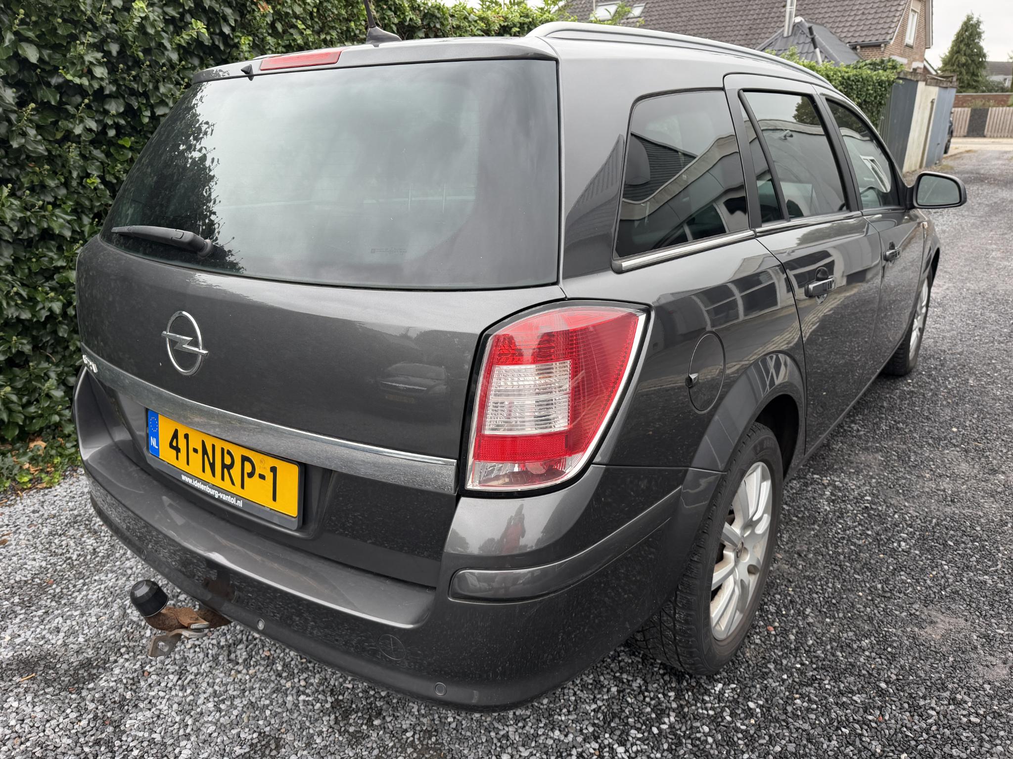 Foto van Opel Astra Station Wagon