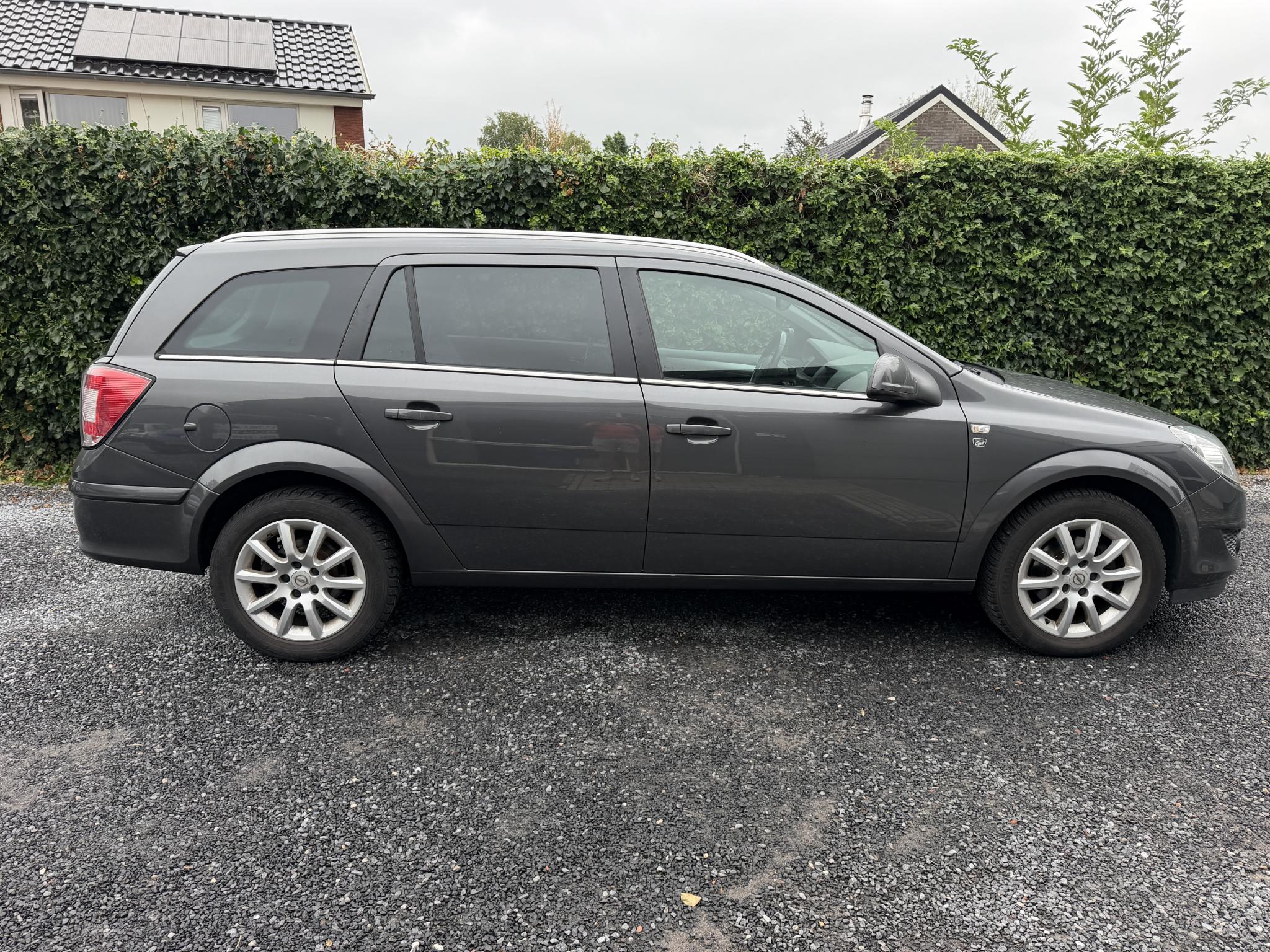 Foto van Opel Astra Station Wagon