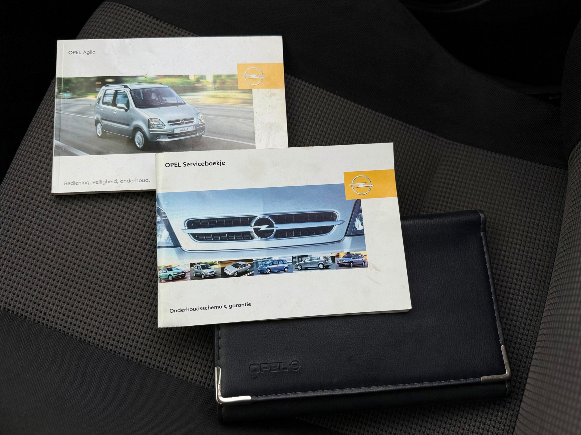 Foto van Opel Agila