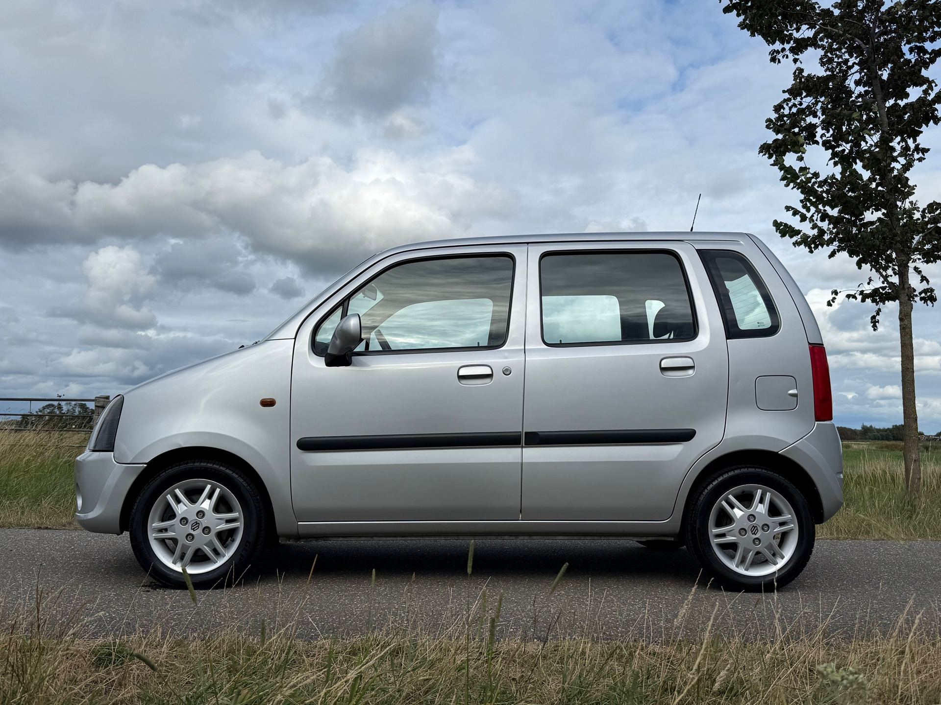 Foto van Opel Agila