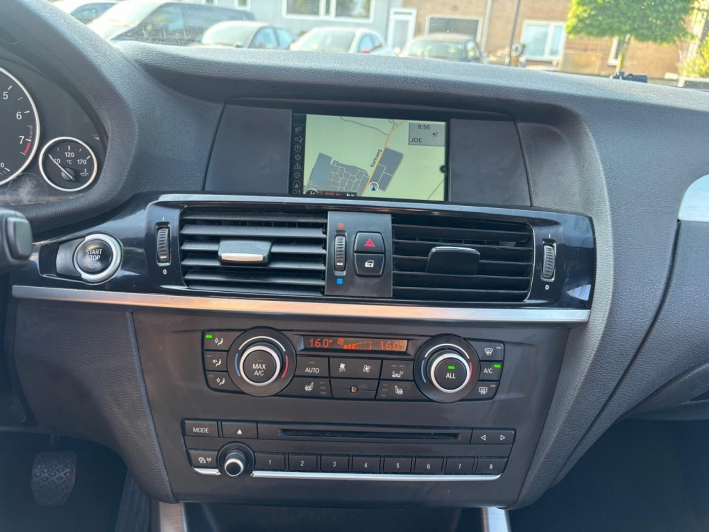 Foto van BMW X3 Xdrive20i