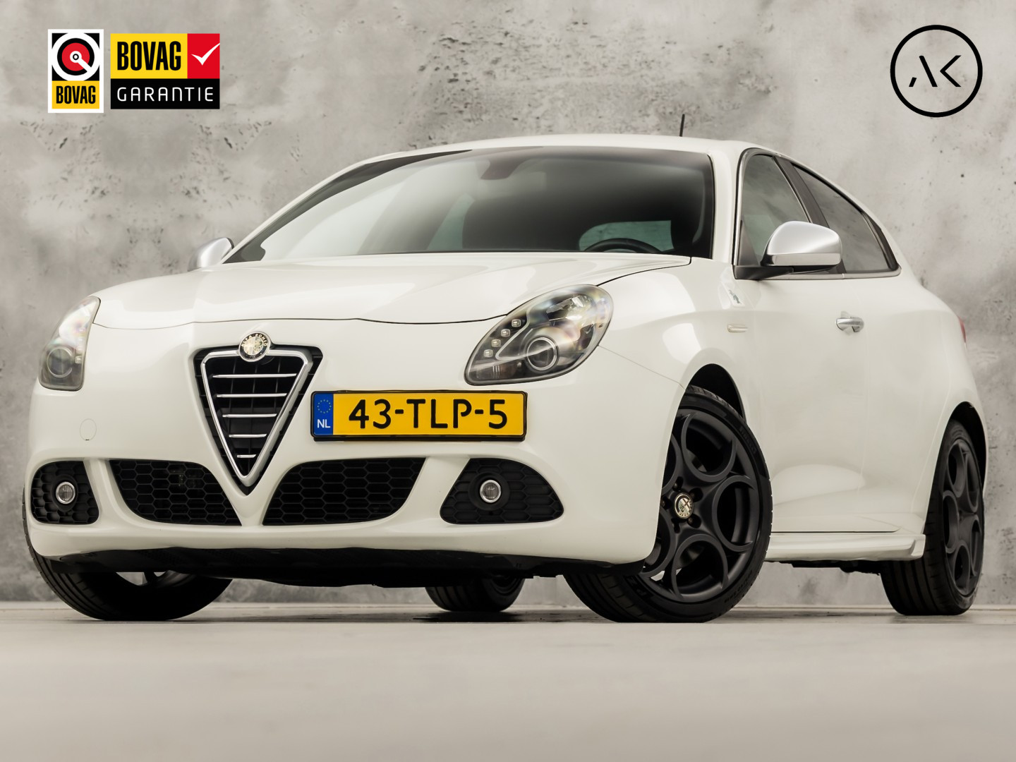 Alfa Romeo Alfa Giulietta 1.7 TBi Quadrifoglio Verde 2012 - voorkant