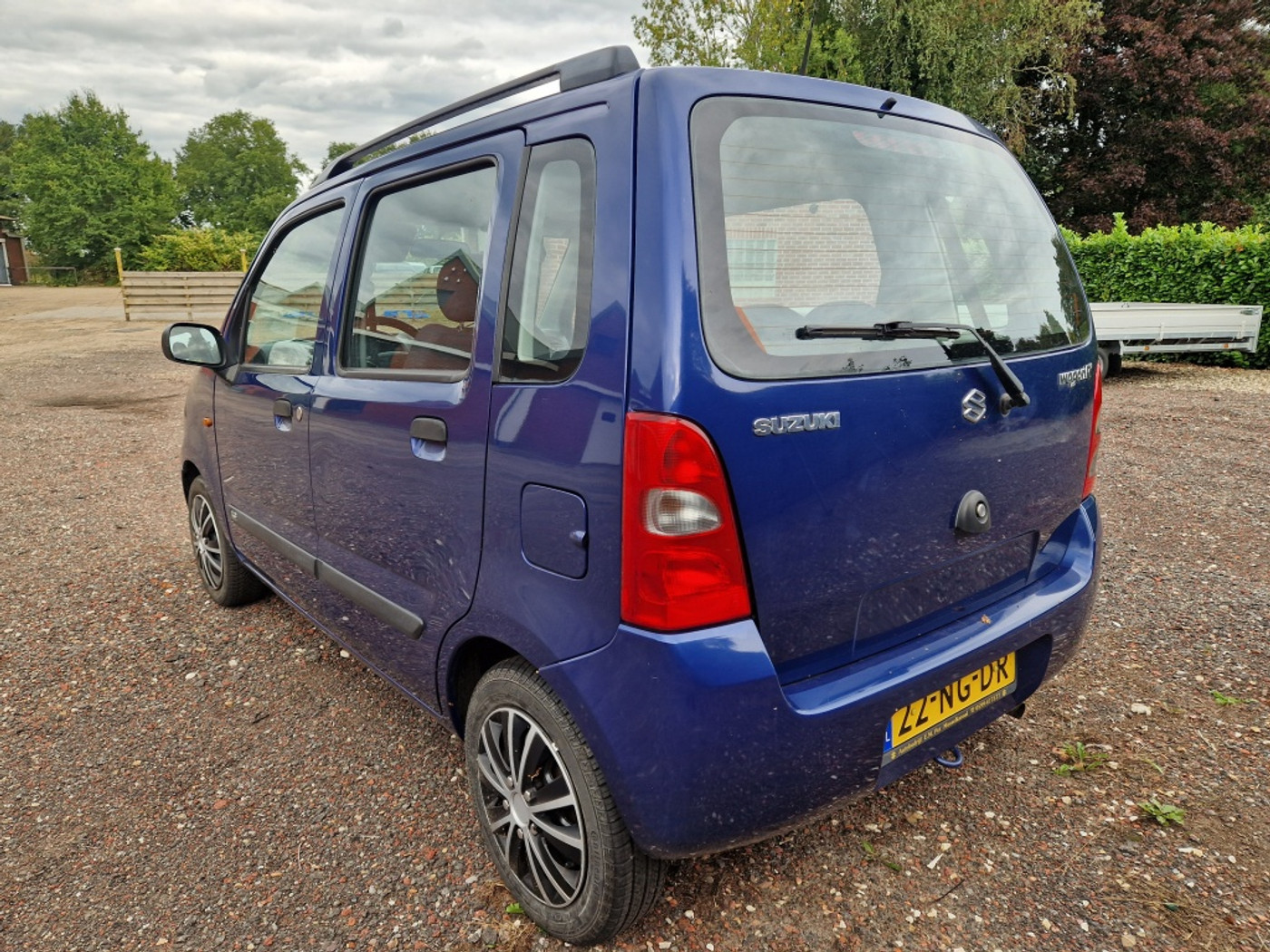 Foto van Suzuki Wagon R