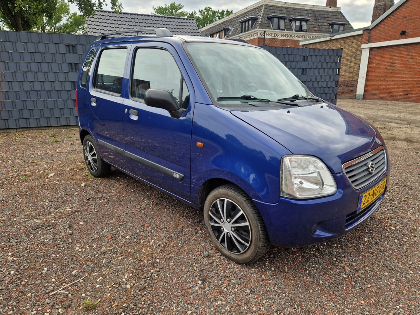 Foto van Suzuki Wagon R