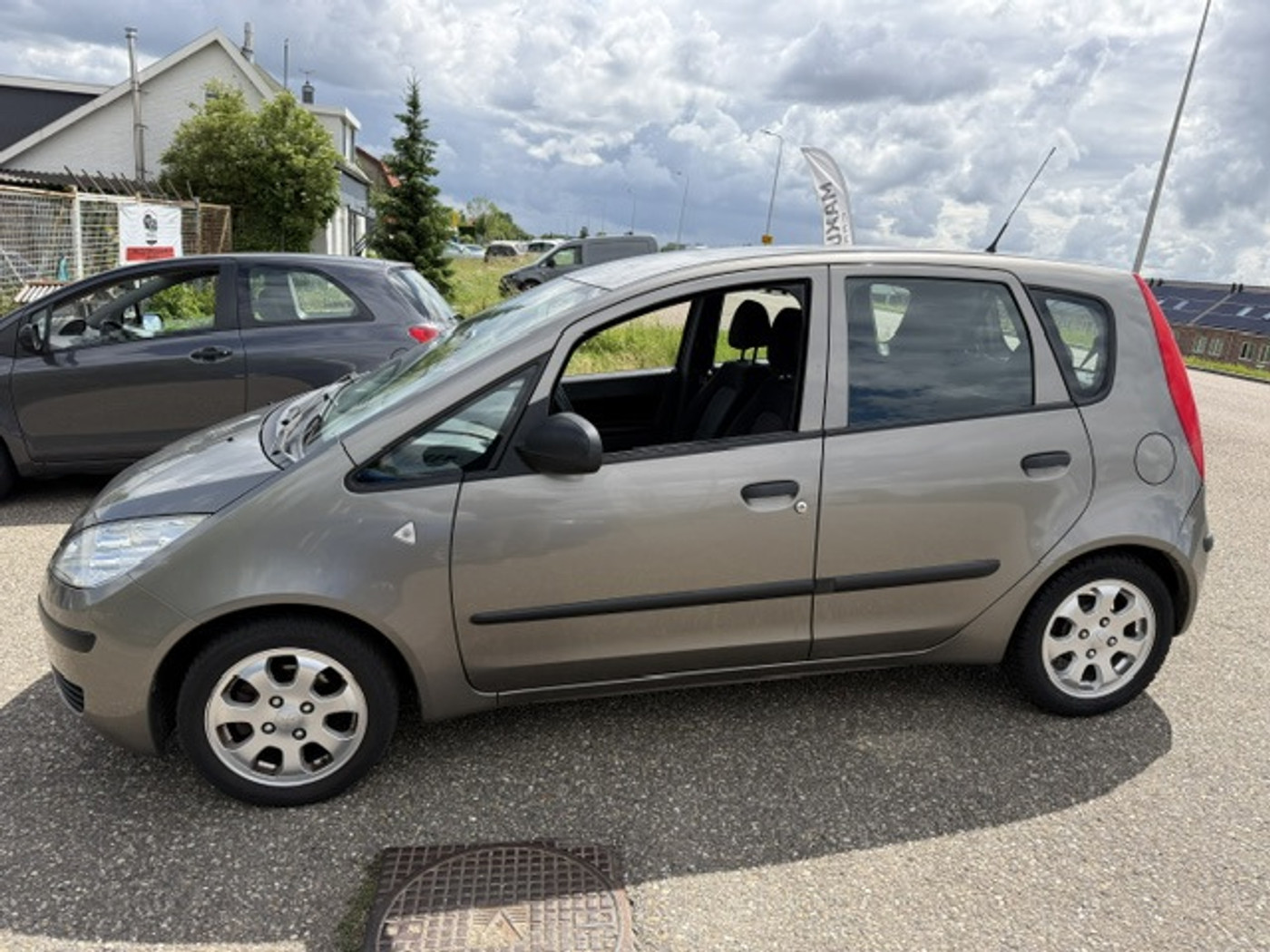 Foto van Mitsubishi Mitsubishi Colt