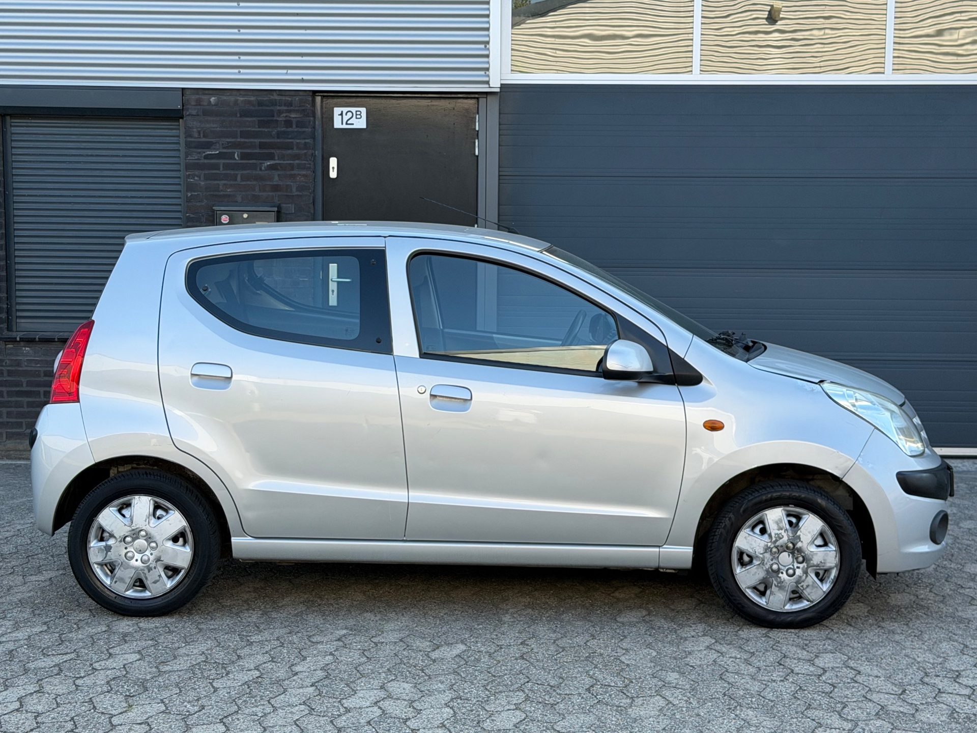 Foto van Nissan Pixo