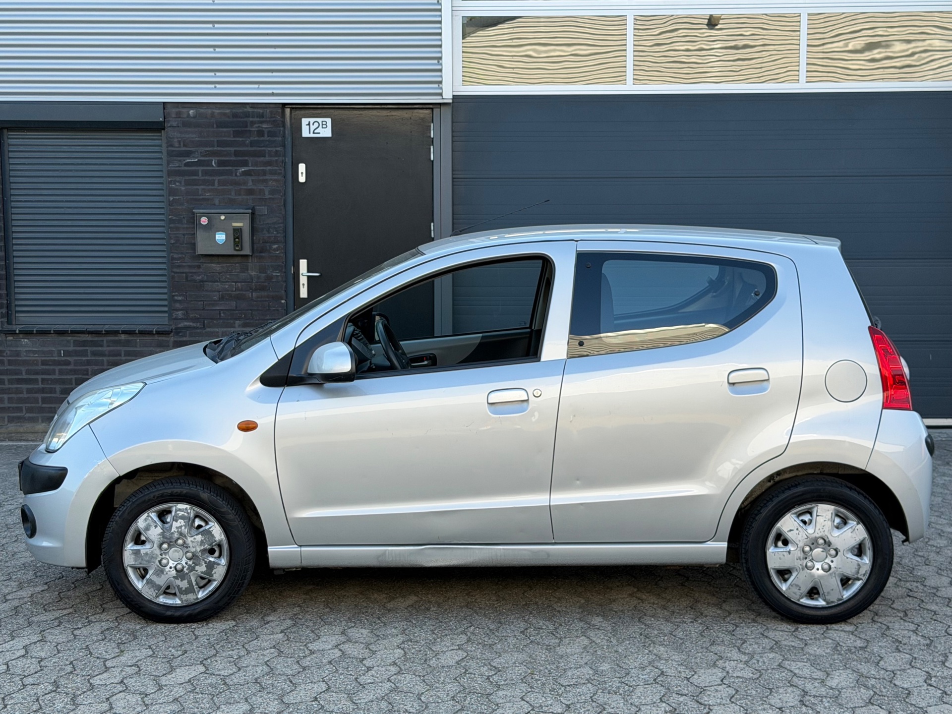 Foto van Nissan Pixo
