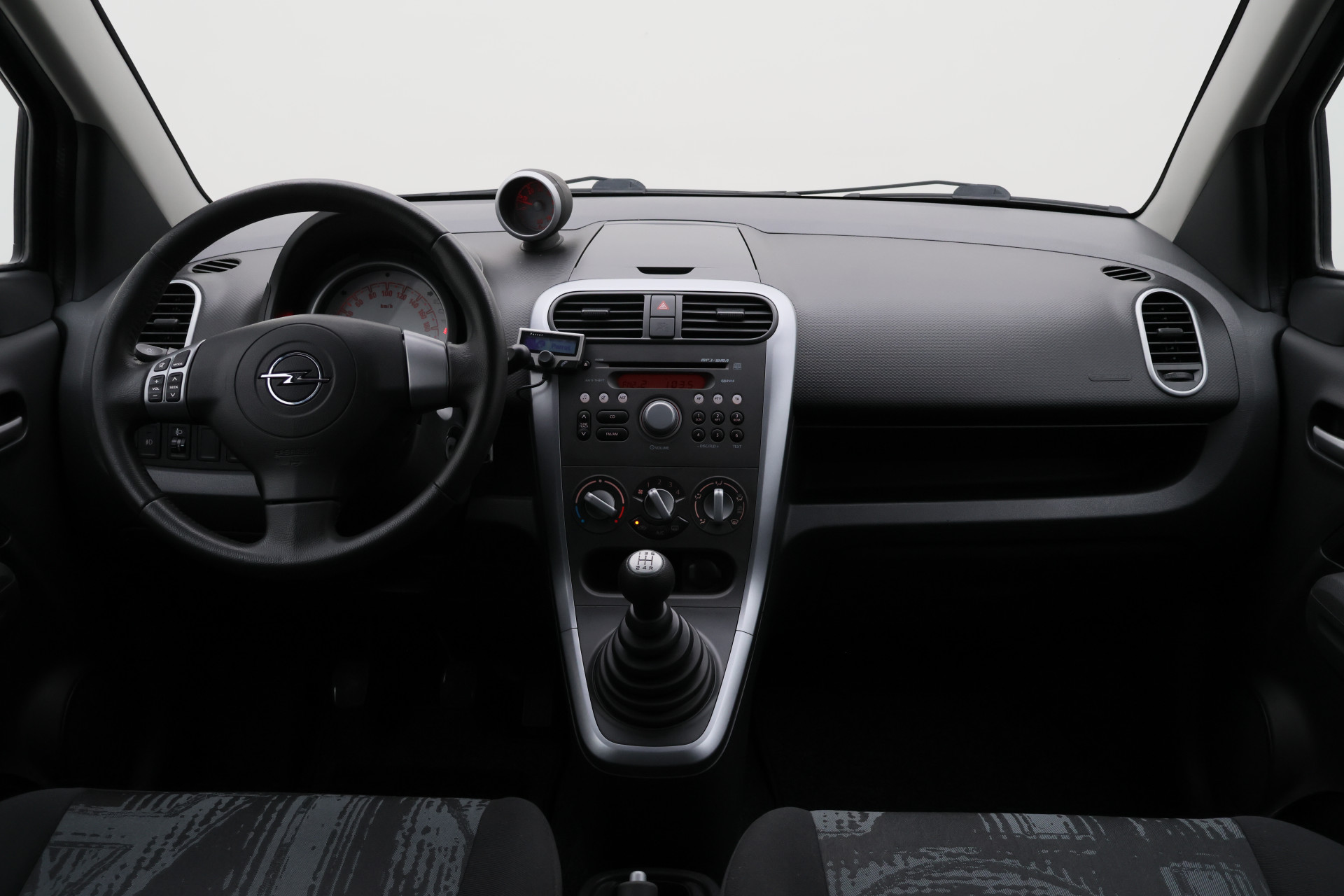 Foto van Opel Agila