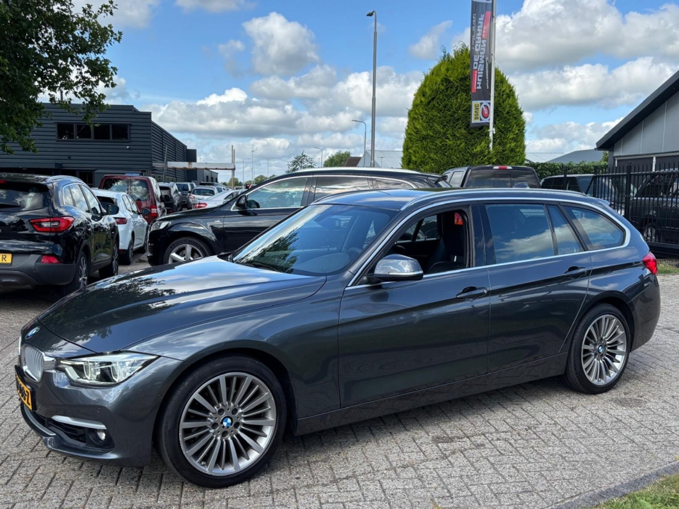 Foto van BMW 318i