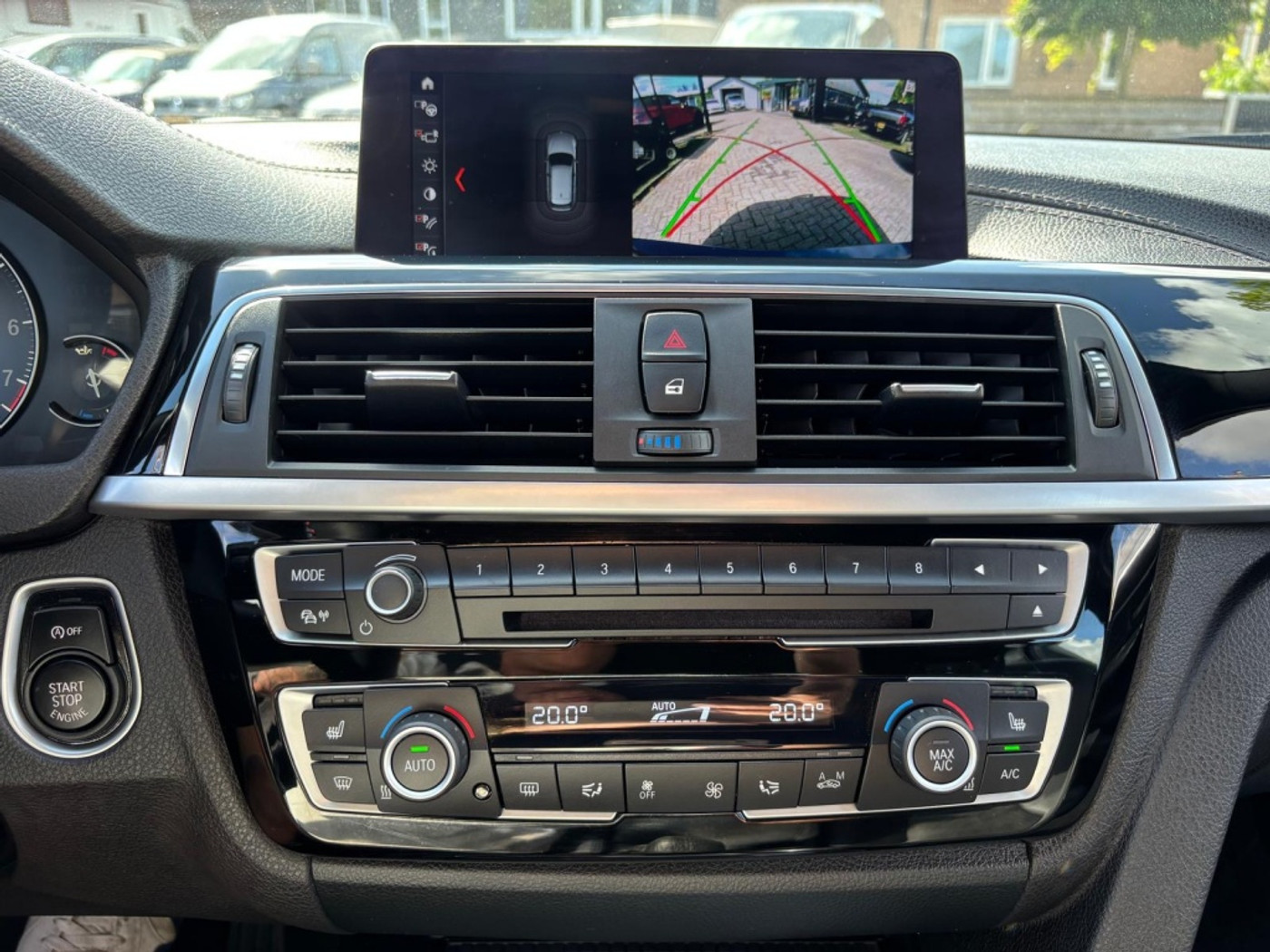 Foto van BMW 318i