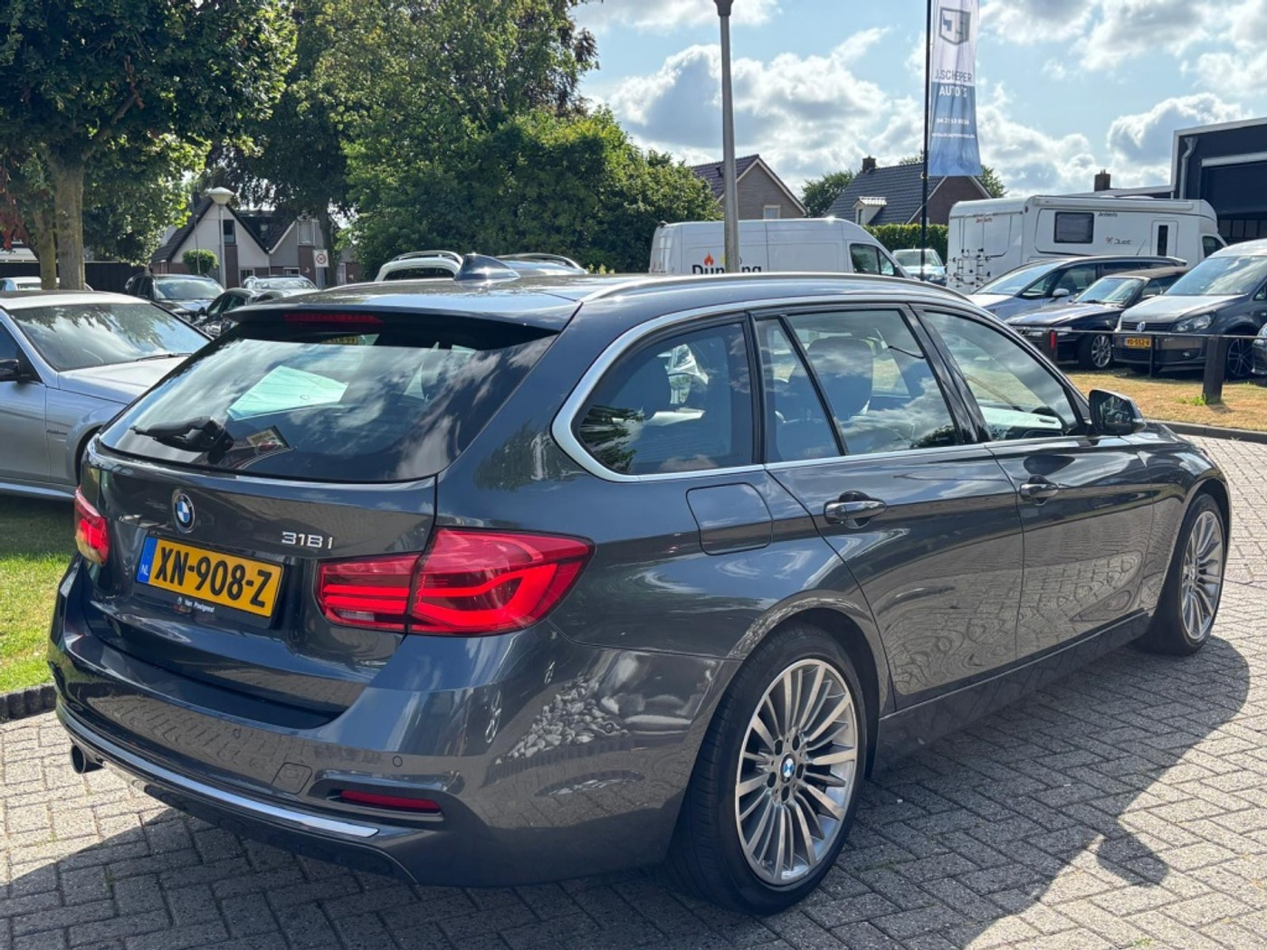Foto van BMW 318i