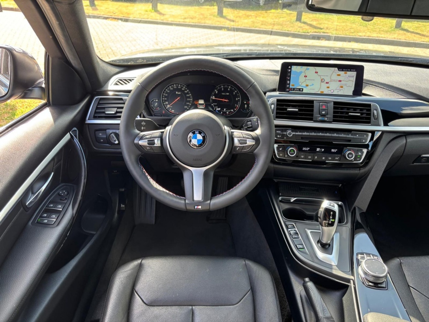 Foto van BMW 318i