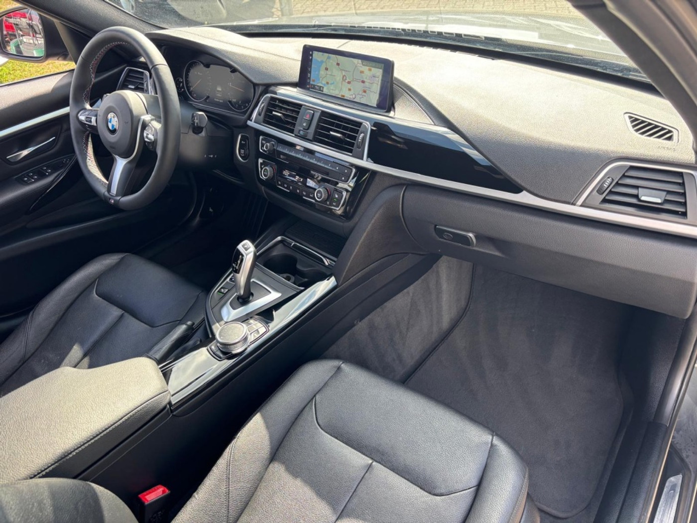 Foto van BMW 318i