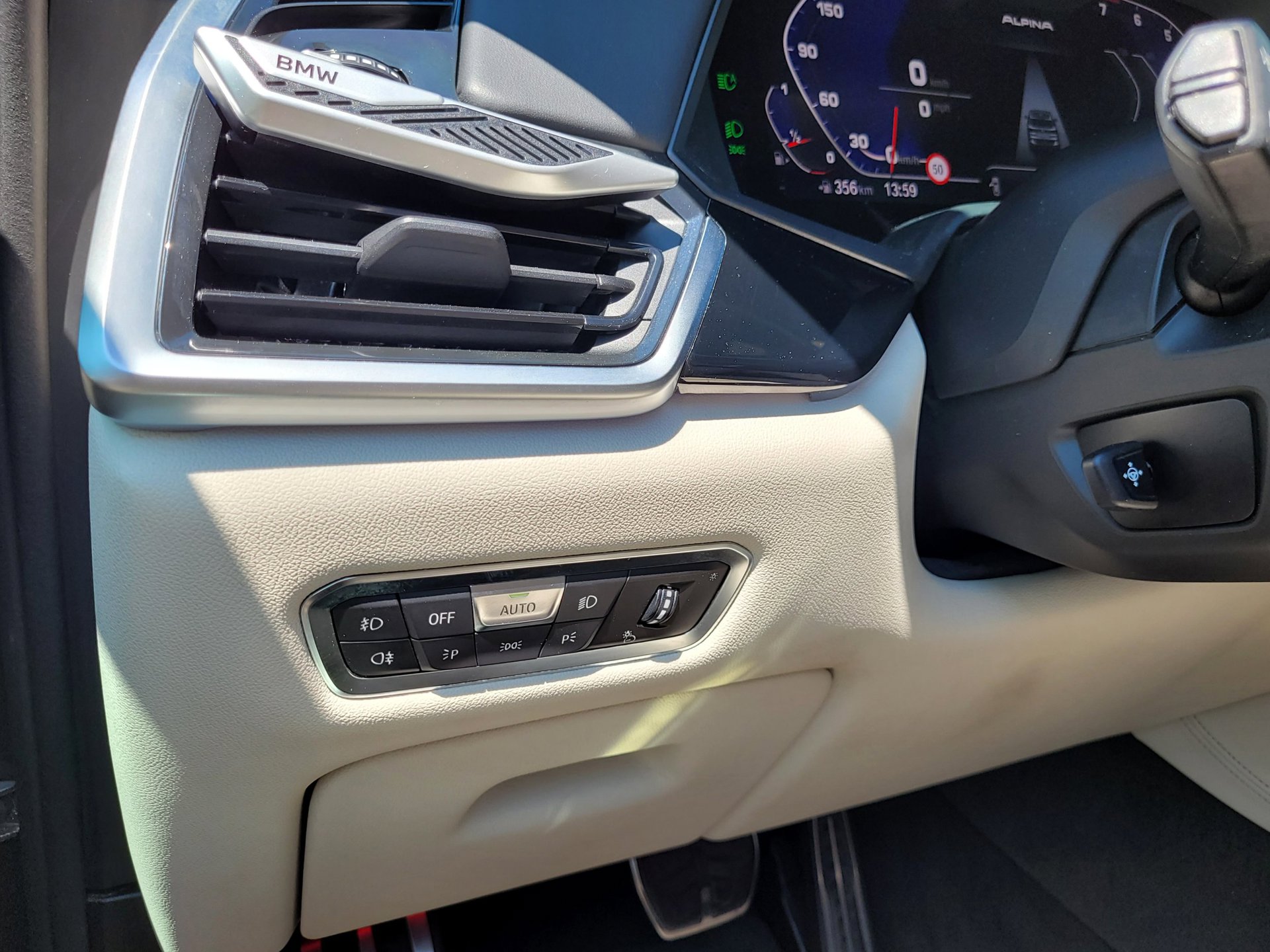 Foto van BMW X5 Xdrive40i