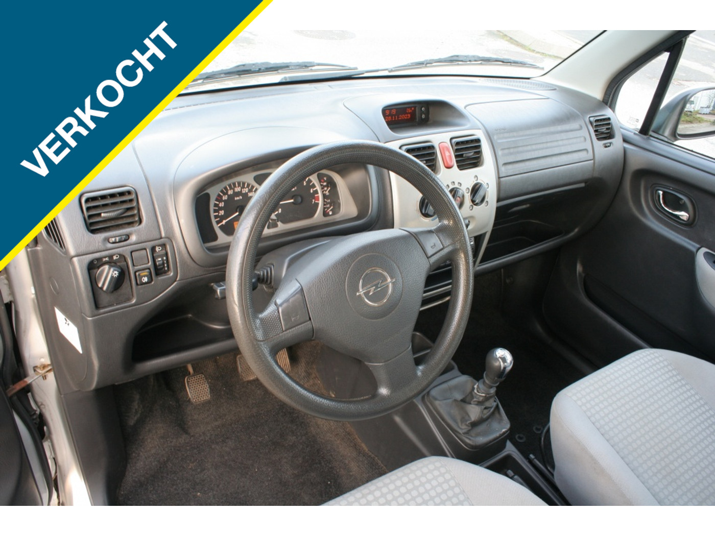 Foto van Opel Agila