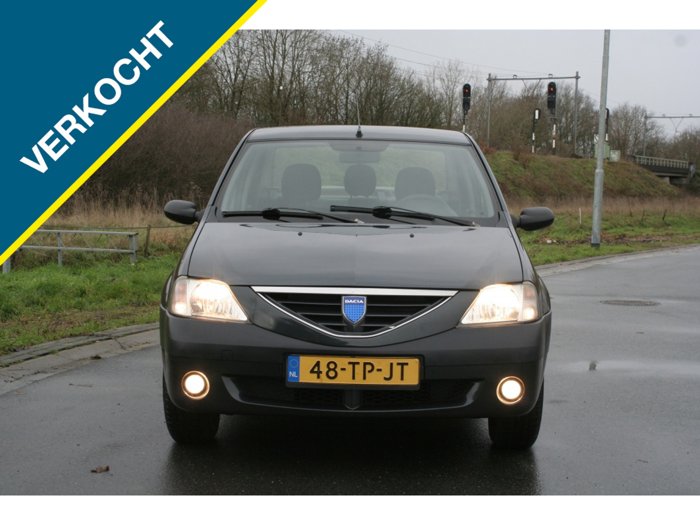 Dacia Logan 1.4 Lauréate 2006 - voorkant