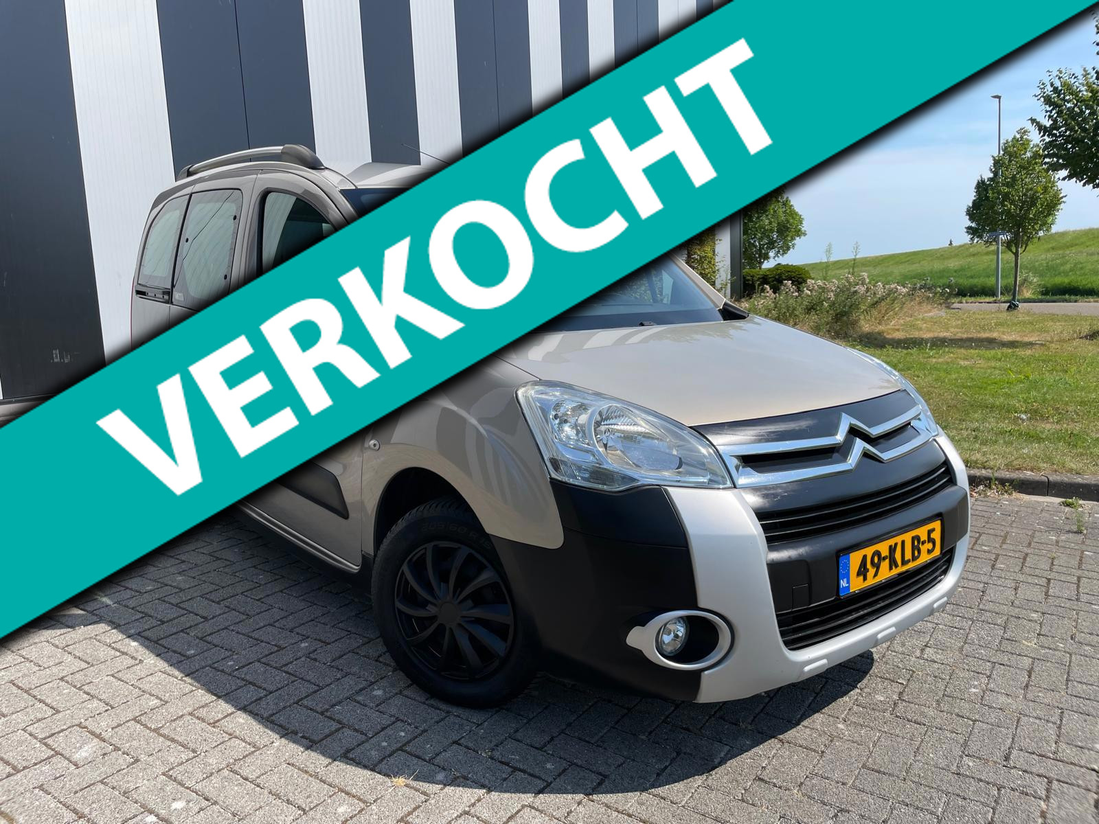 Citroen Berlingo 1.6 VTi 120 XTR Airco-Cruise-2x Schuifdeur-Trekhaak 2010 - voorkant