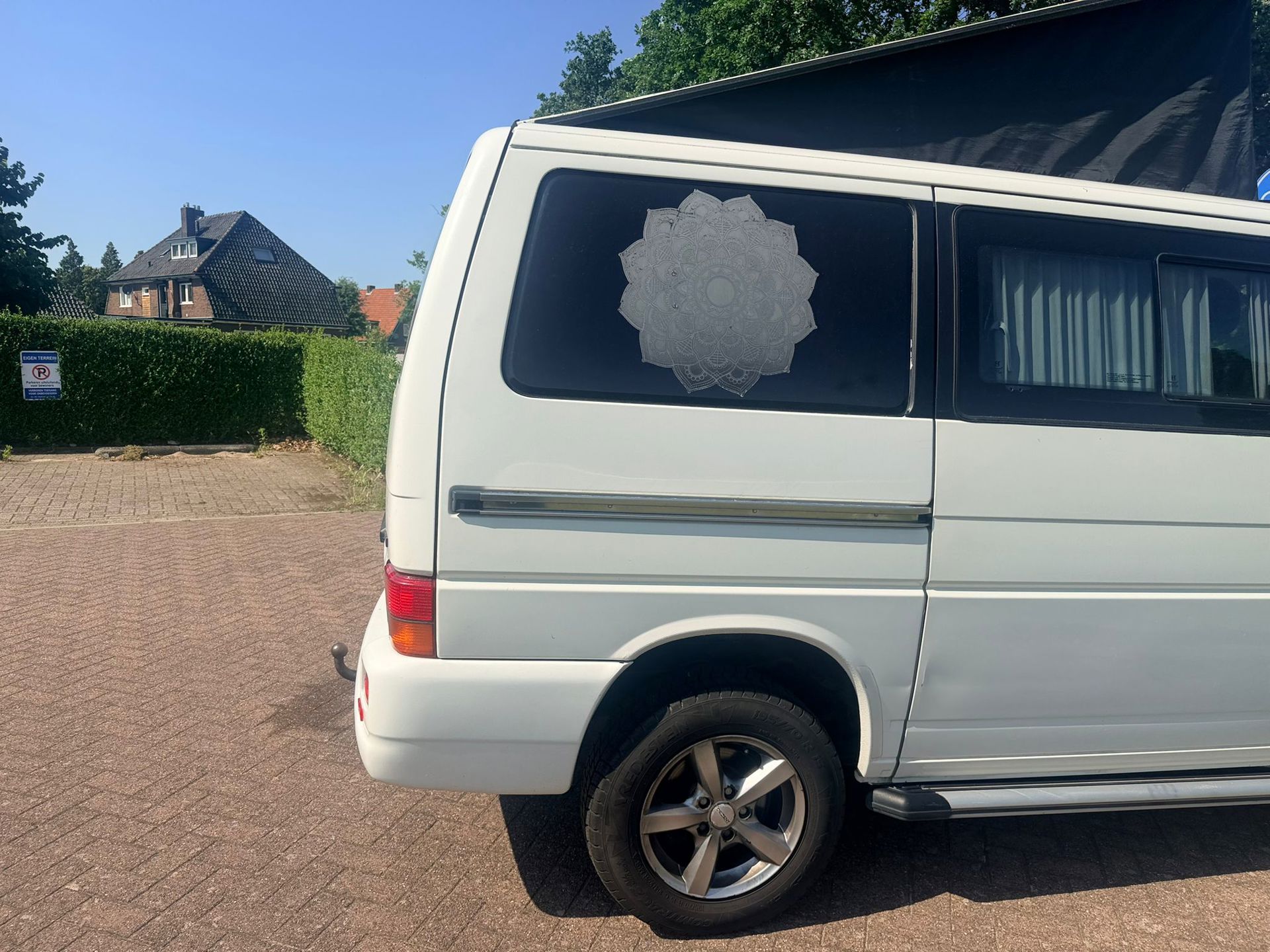 Foto van Volkswagen Transporter Bestel 1,0 Tdi 75 KW