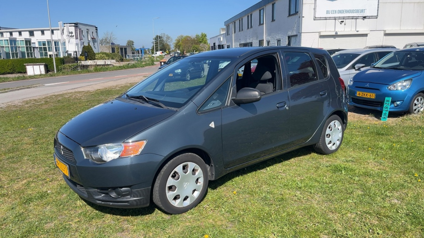 Foto van Mitsubishi Mitsubishi Colt