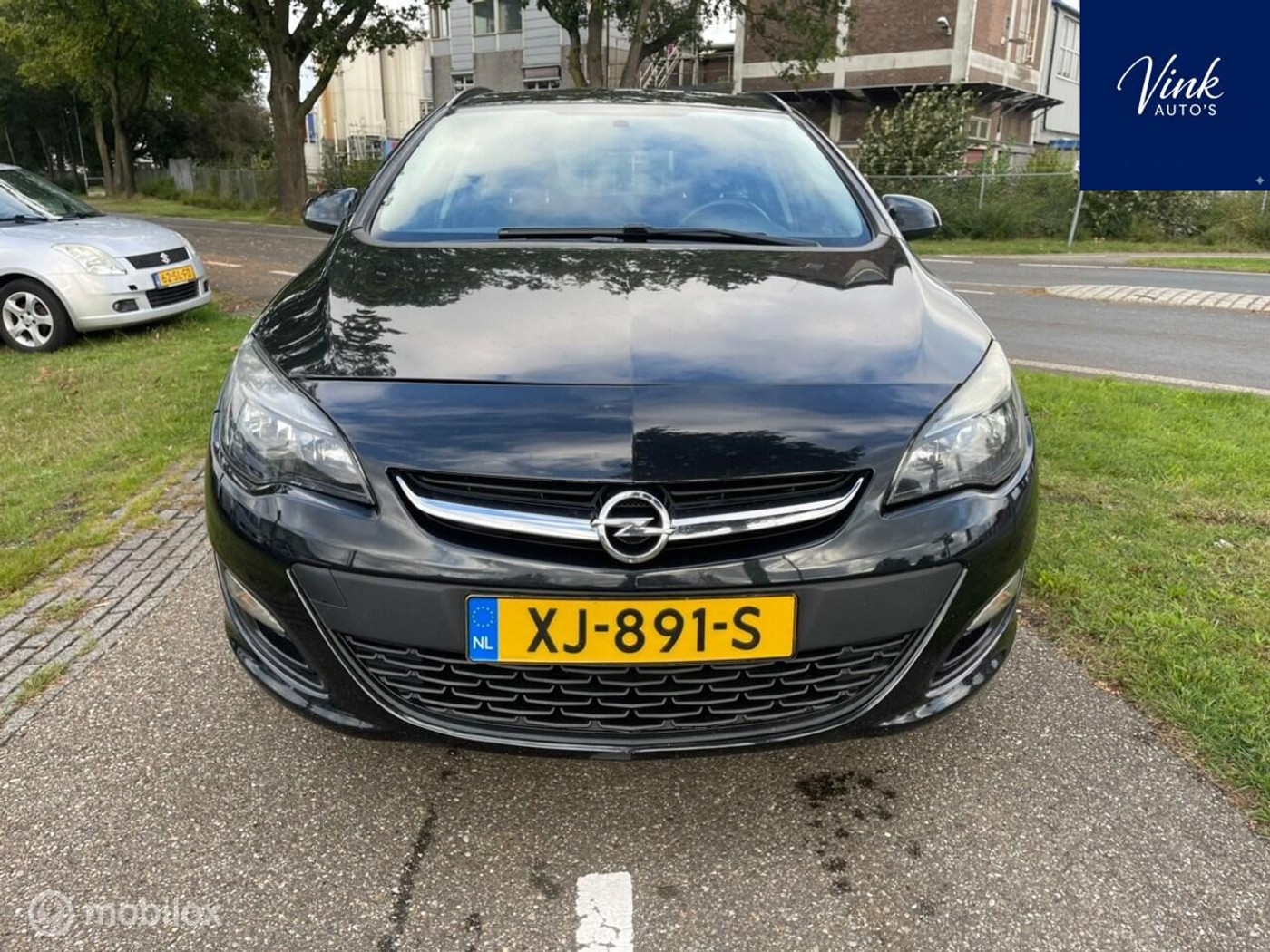 Foto van Opel Astra Sports Tourer