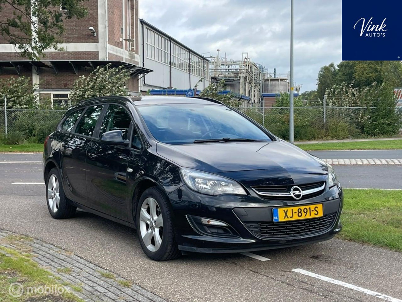 Opel Astra Sports Tourer 1.4 Turbo Edition | AUTOMAAT 2015 - voorkant