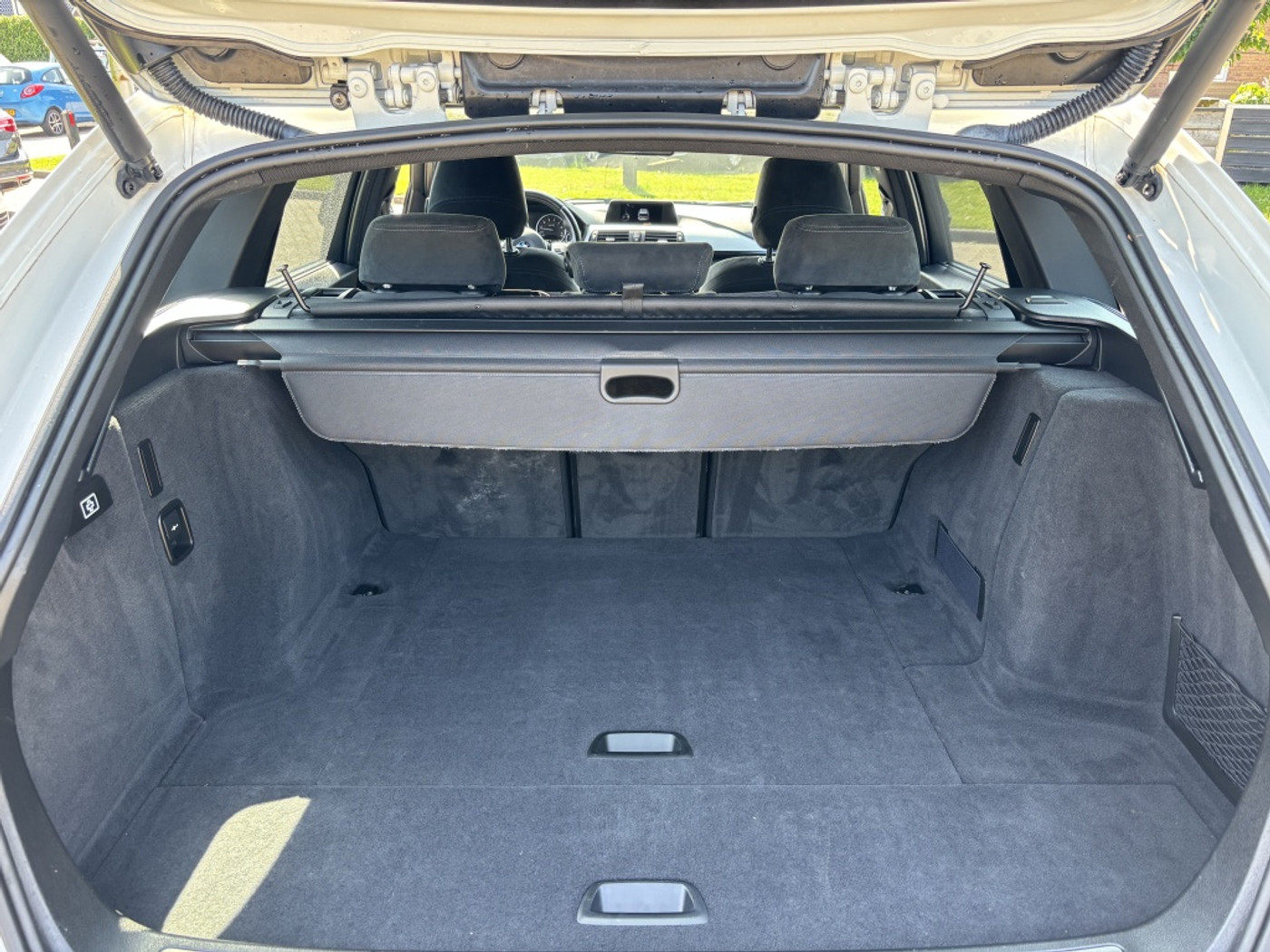Foto van BMW 320i