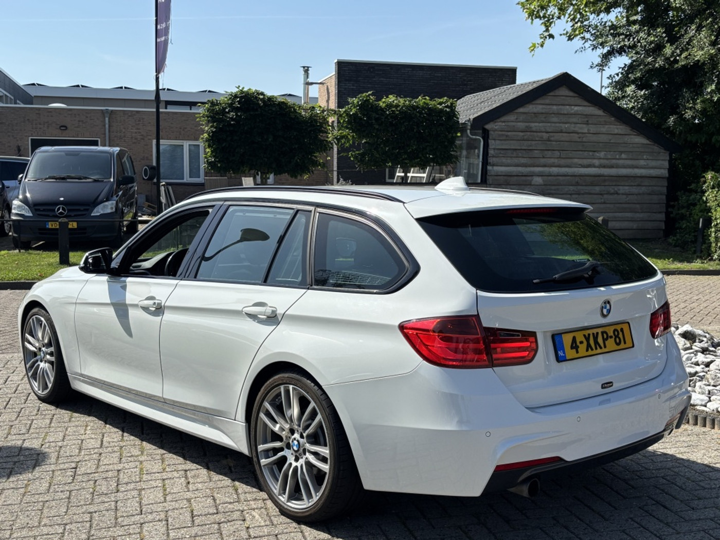 Foto van BMW 320i
