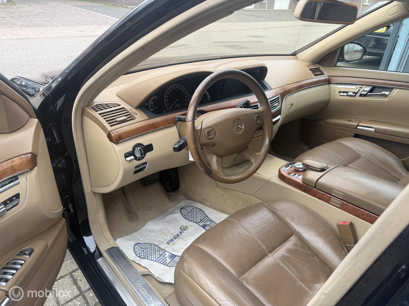 Foto van Mercedes-Benz S 350