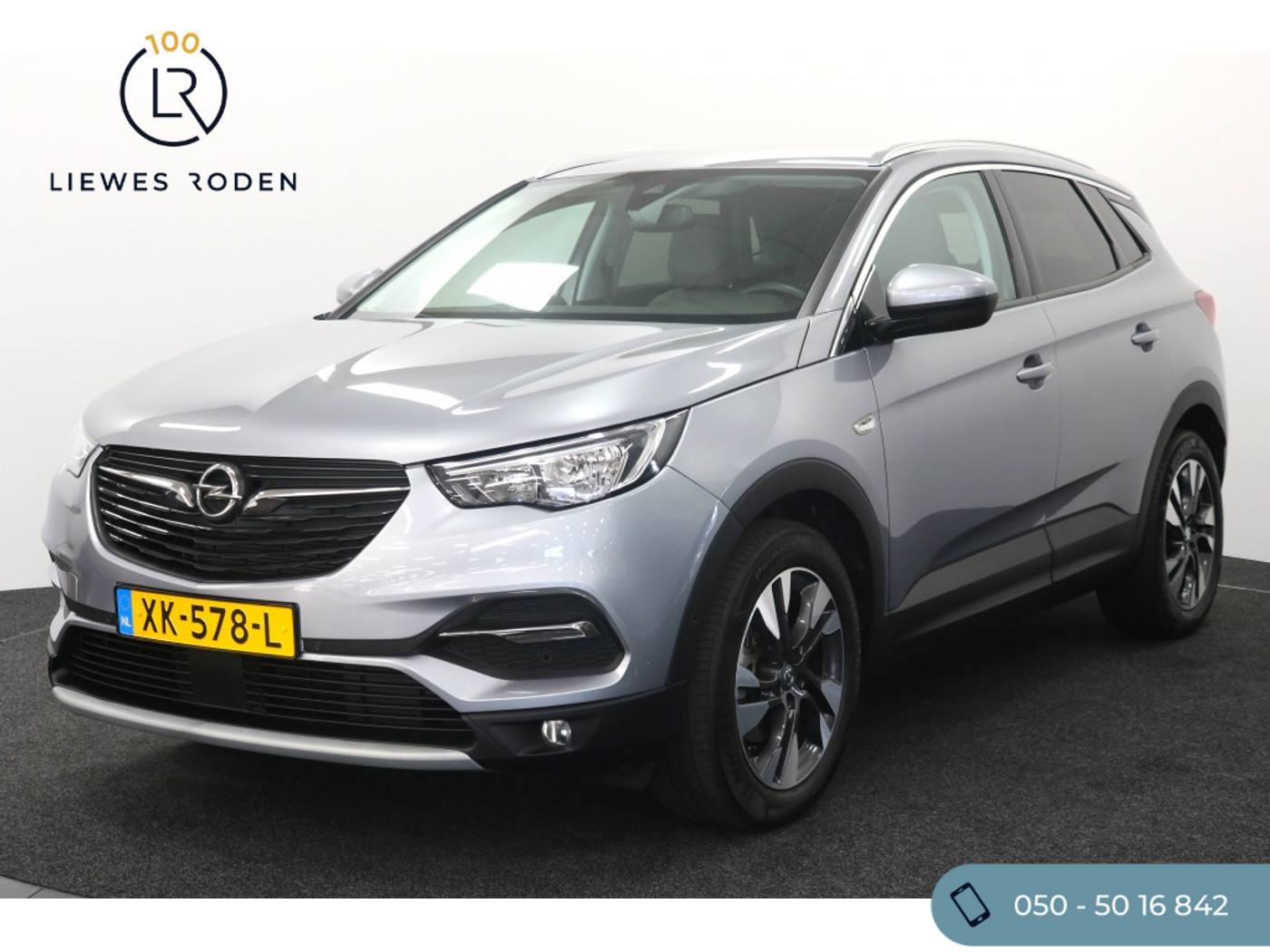 Opel Grandland X 1.2 Turbo Innovation + Trekhaak 2019 - voorkant