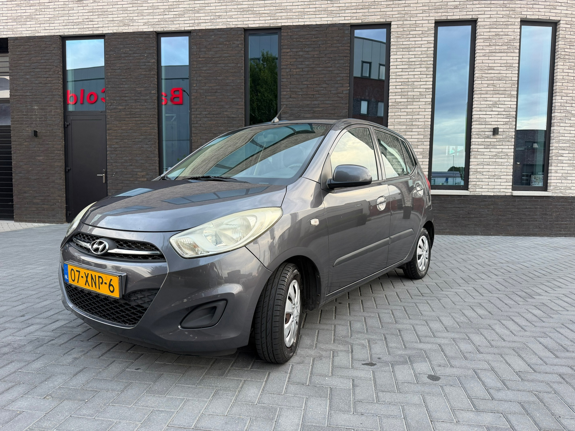 Hyundai I 10 1.1 i-Drive Cool 2012 - voorkant