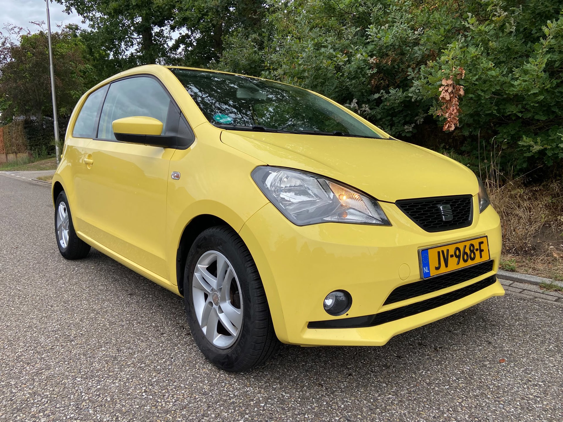 Seat Mii 1.0 Reference, BJ`2012, APK 27-09-2027! 2012 - voorkant