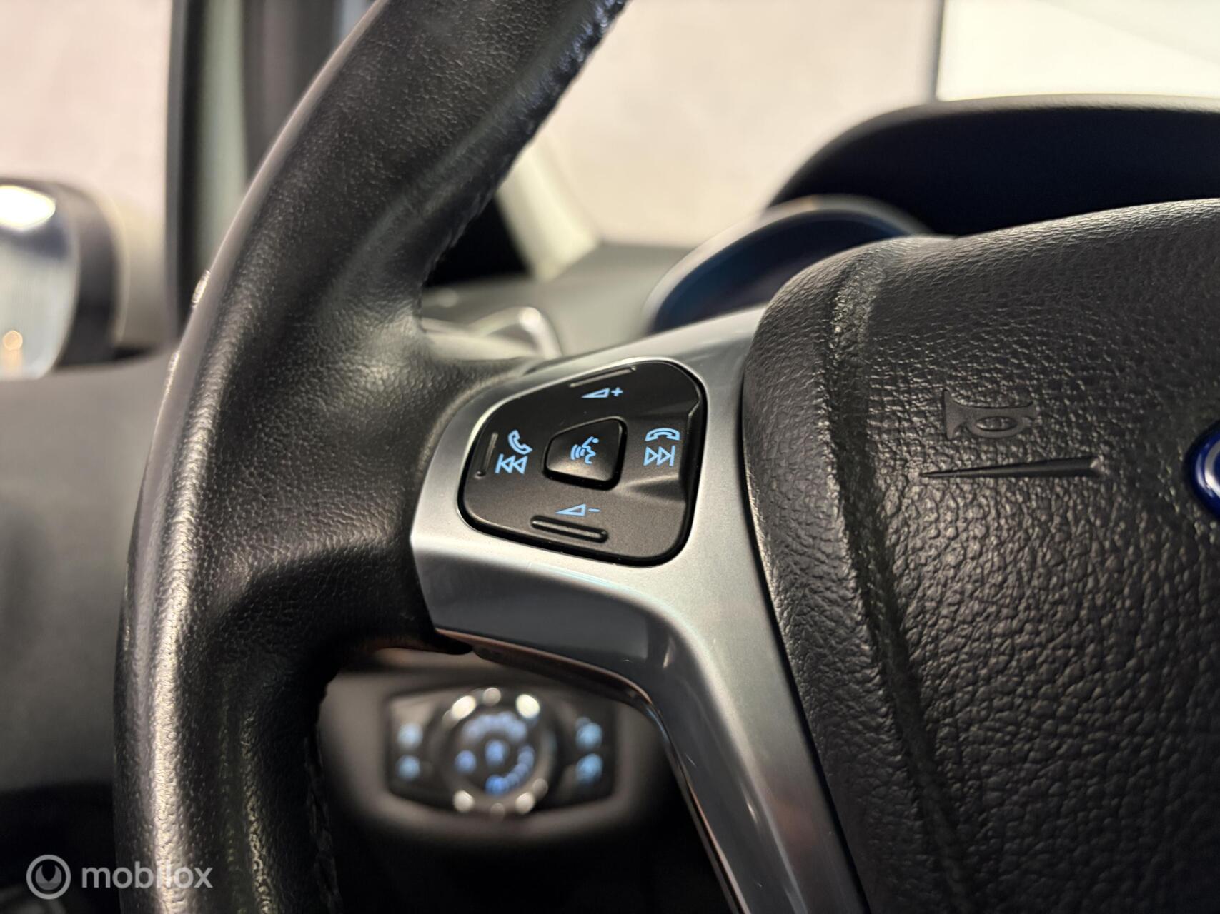 Foto van Ford B-max