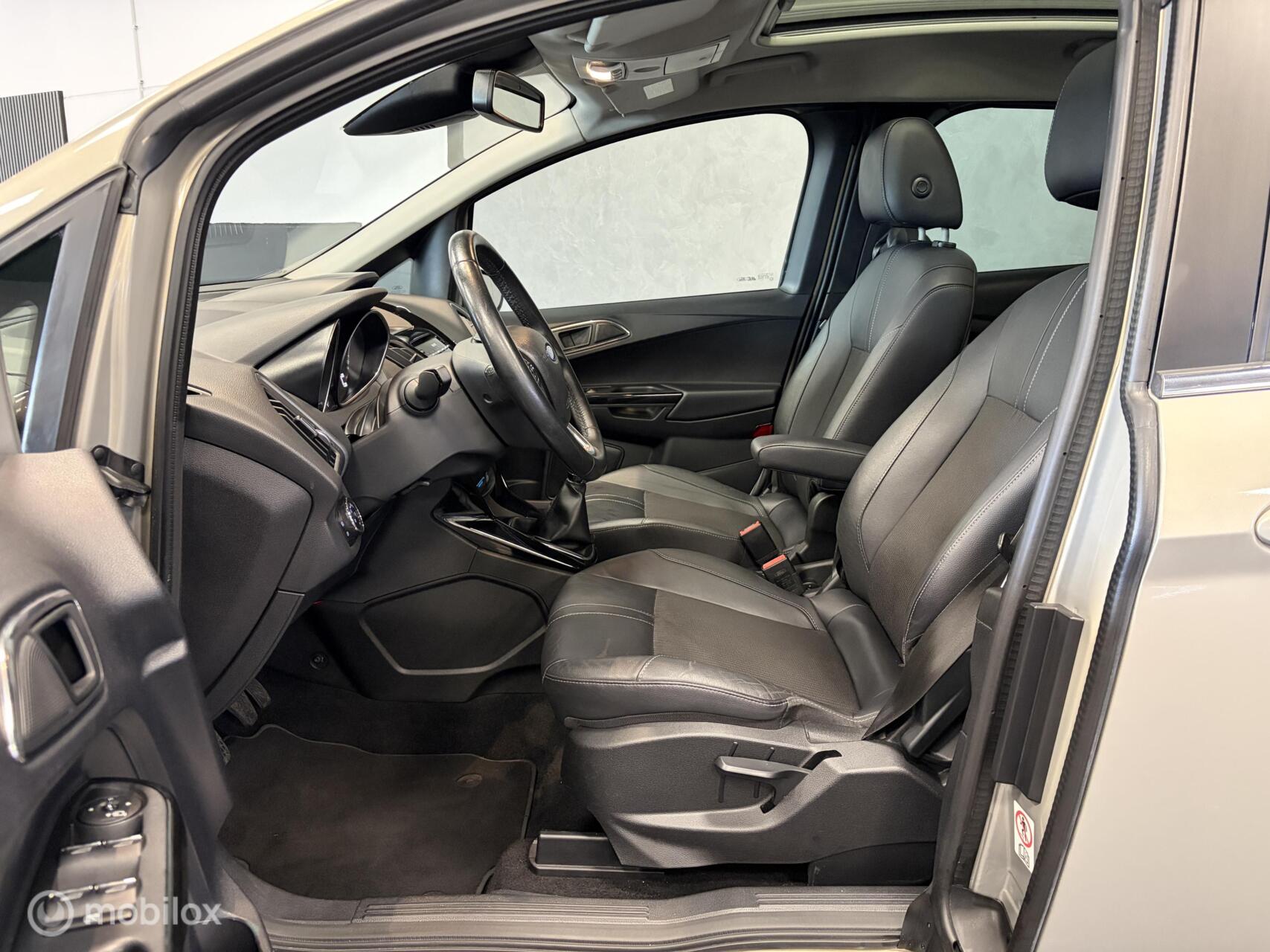Foto van Ford B-max