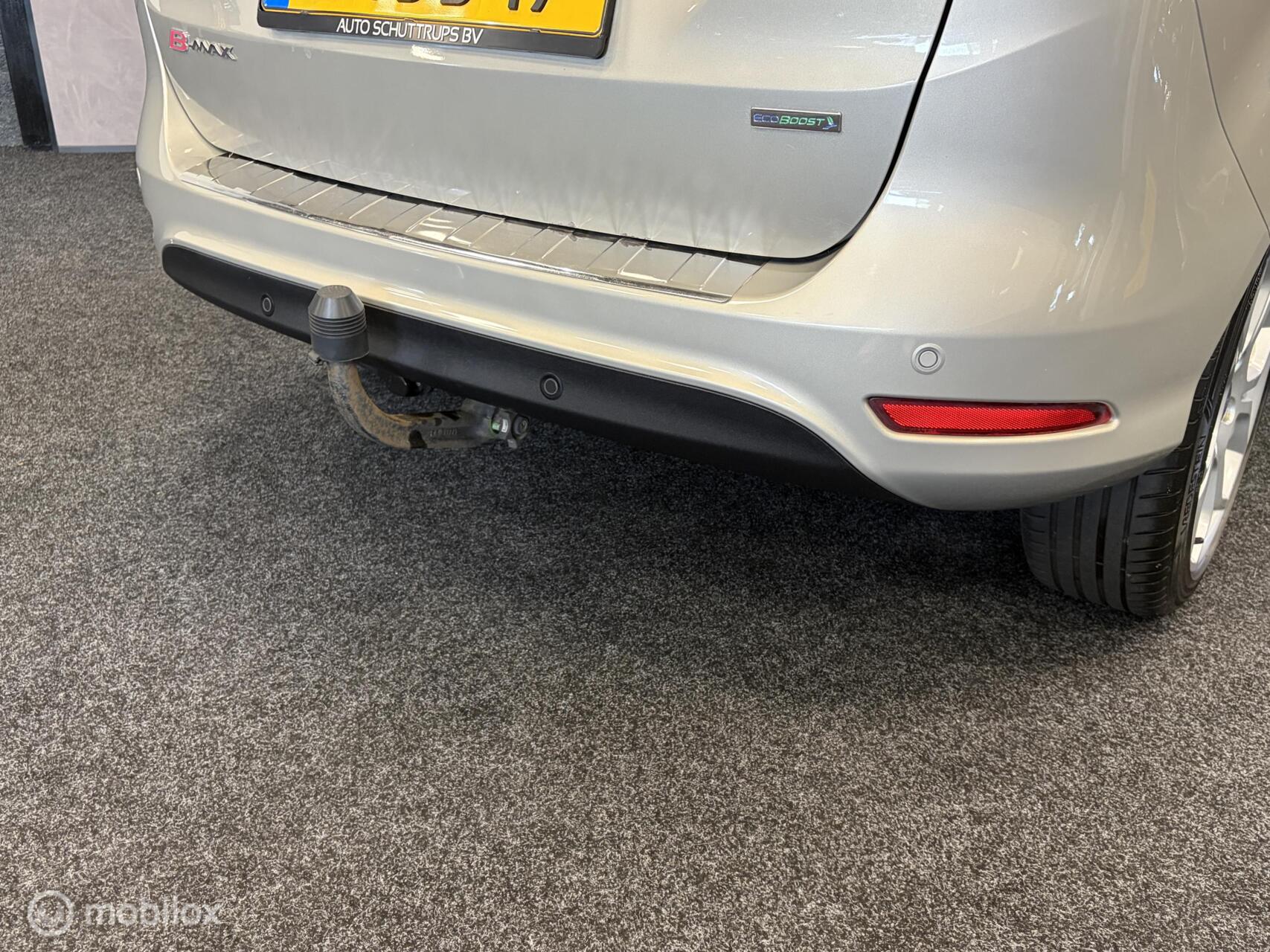 Foto van Ford B-max