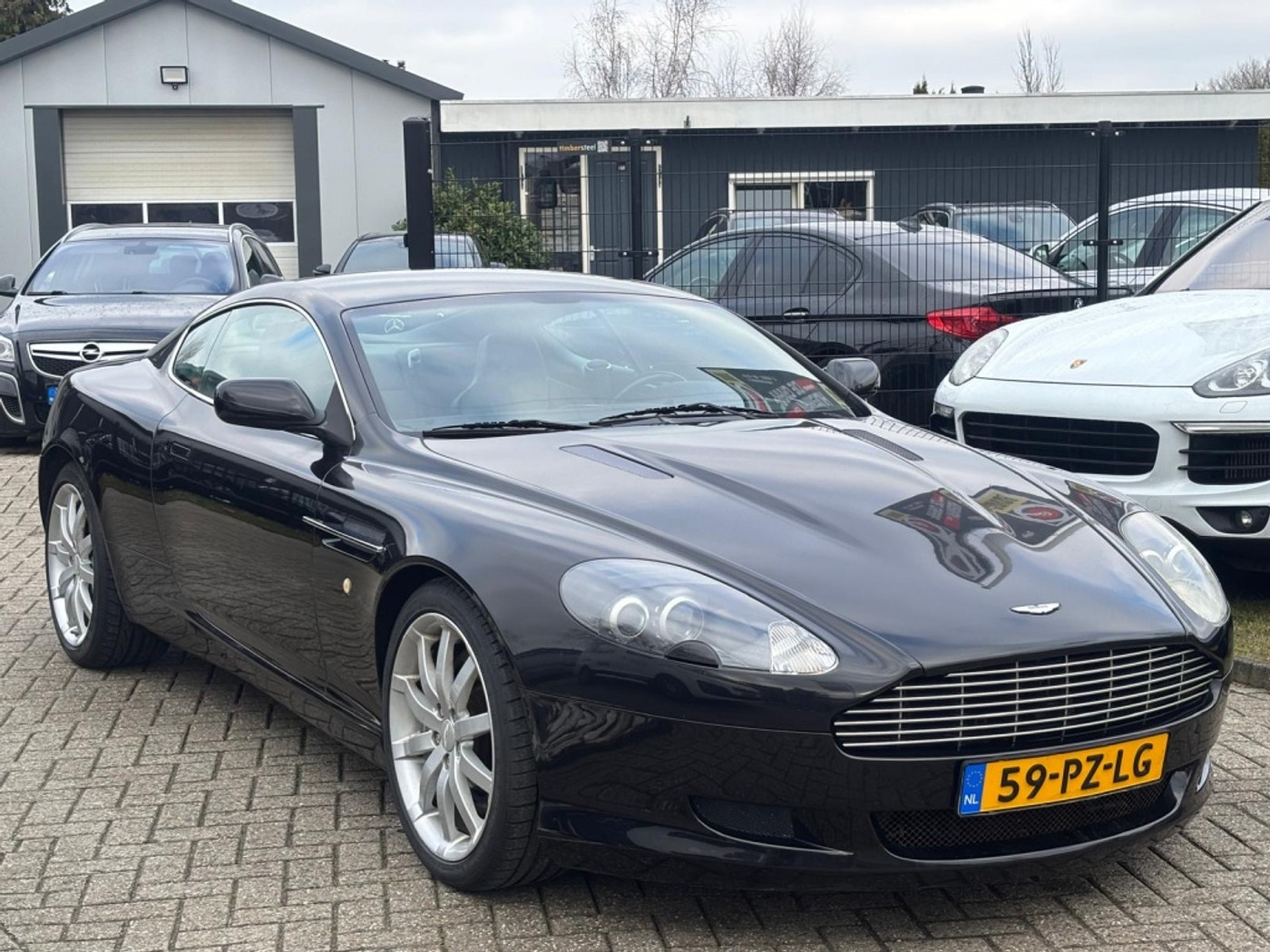 Foto van Aston Martin Db9