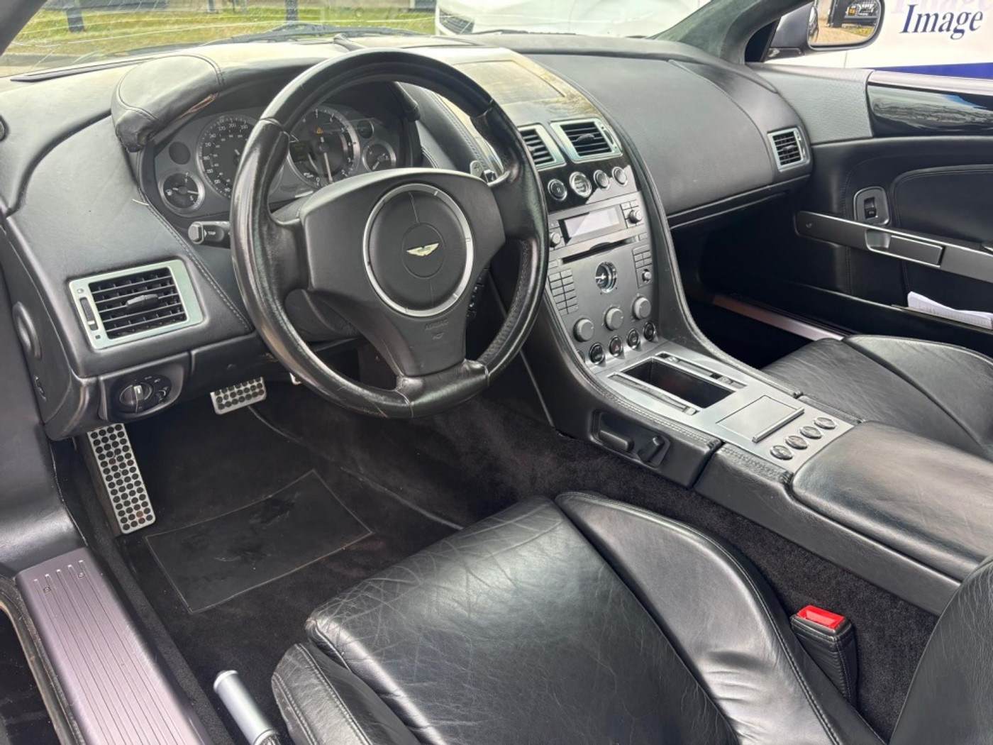 Foto van Aston Martin Db9