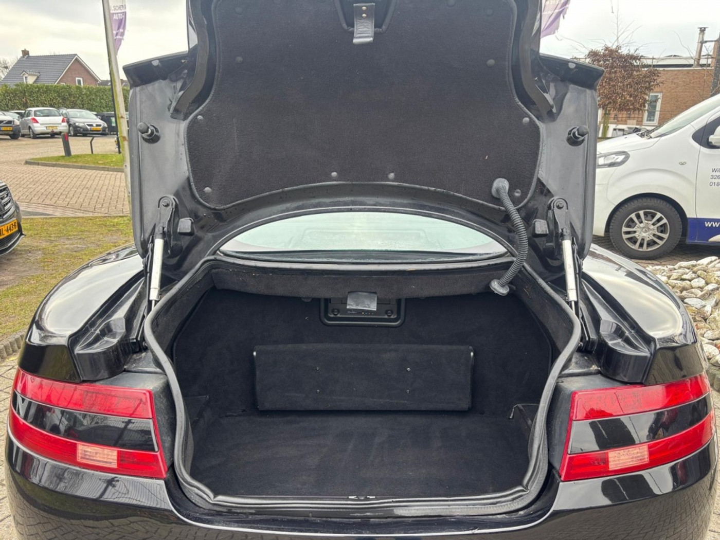 Foto van Aston Martin Db9