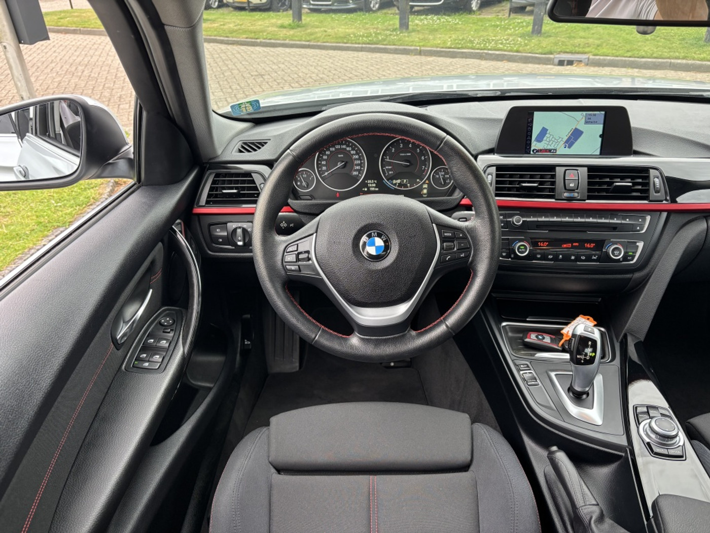 Foto van BMW 316i