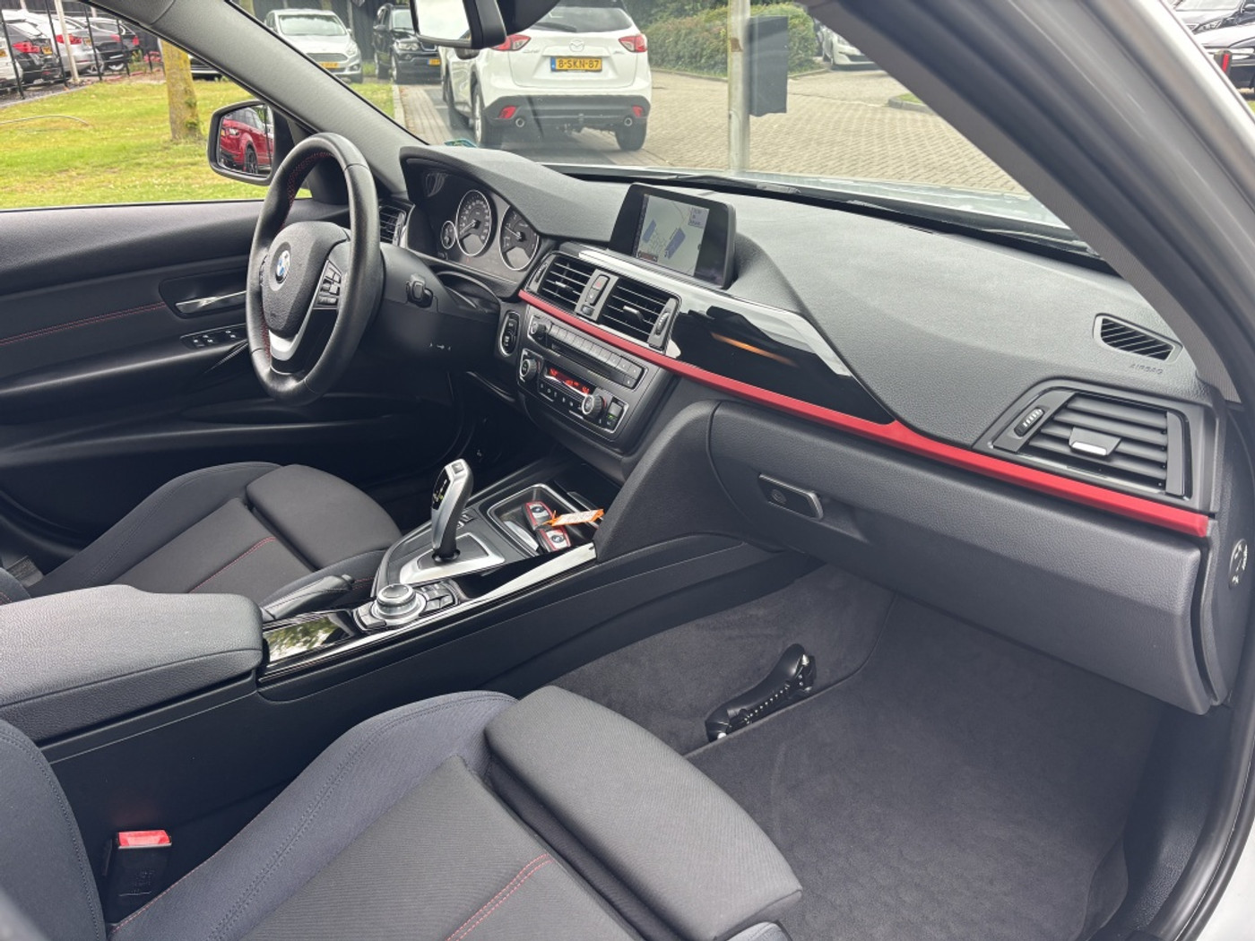 Foto van BMW 316i