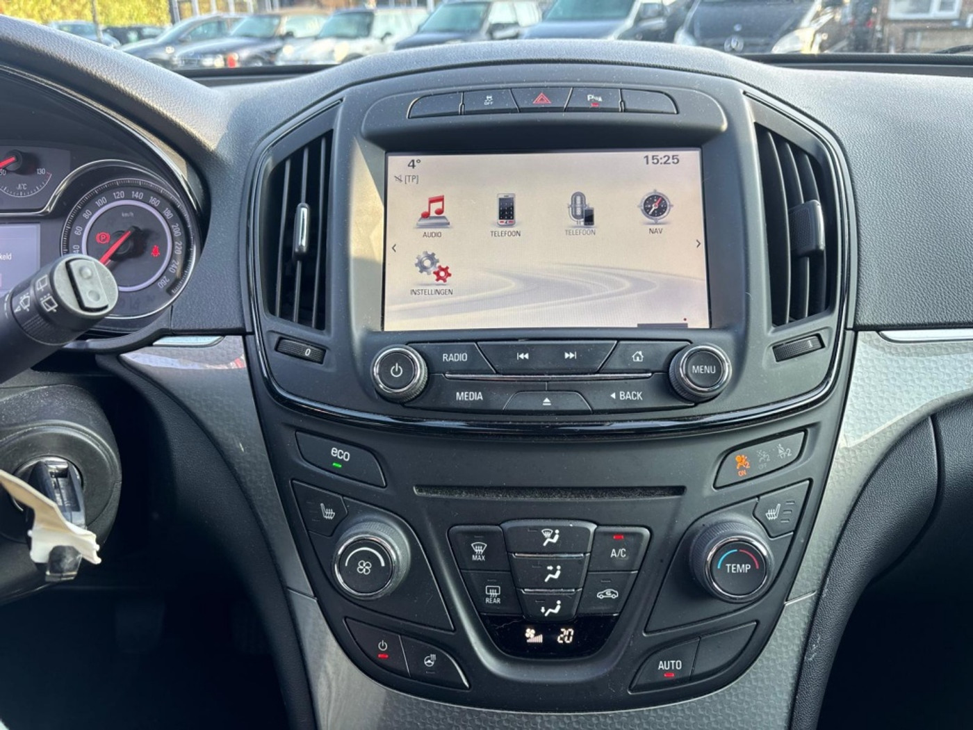 Foto van Opel Insignia Sports Tourer SW